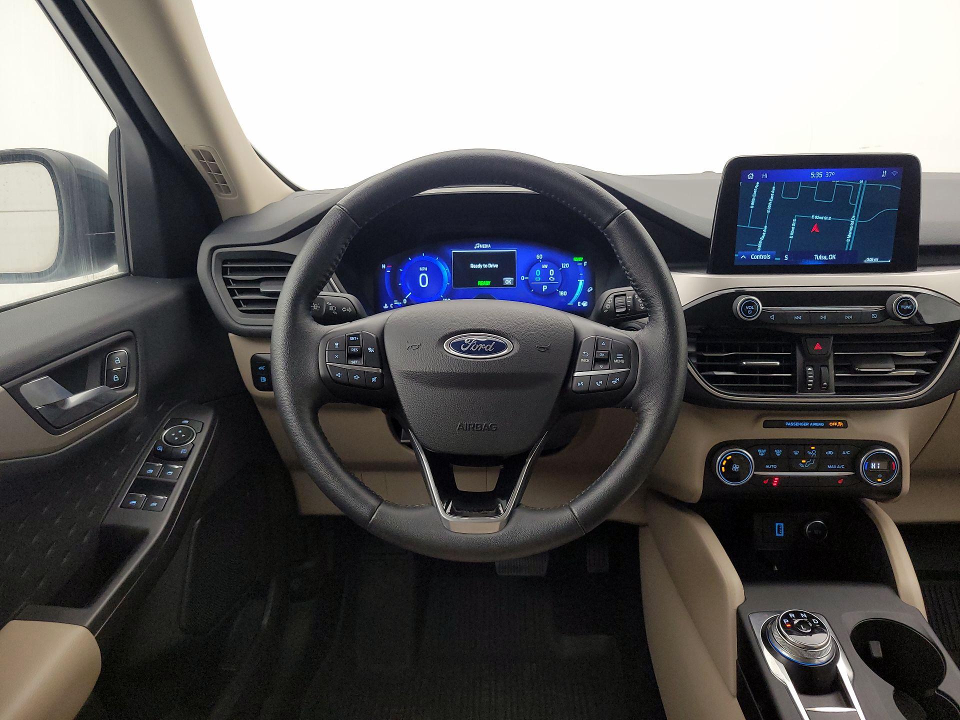 Thumbnail: 2020 Ford Escape - 10