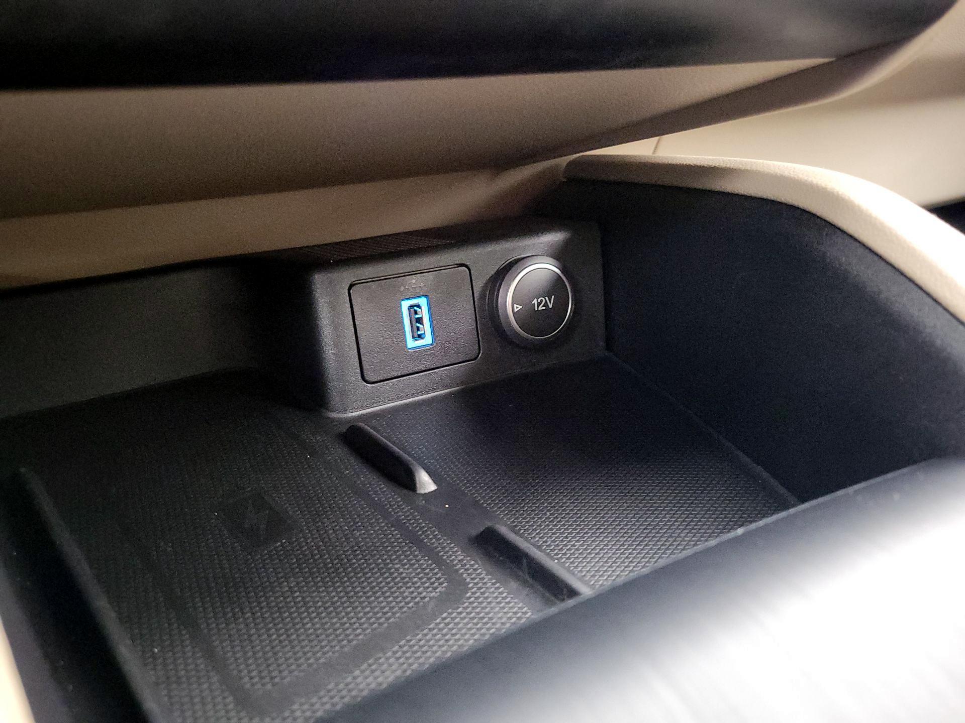 Thumbnail: 2020 Ford Escape - 19