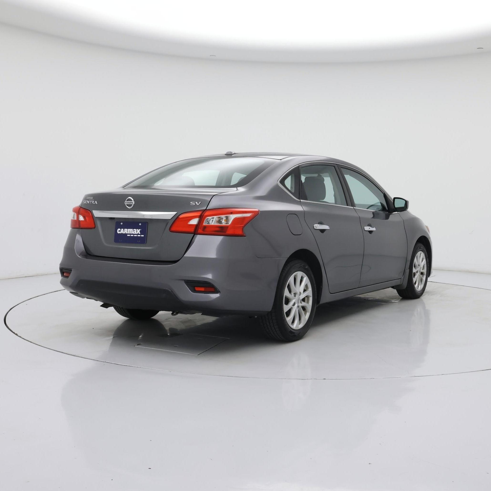 Thumbnail: 2018 Nissan Sentra - 8