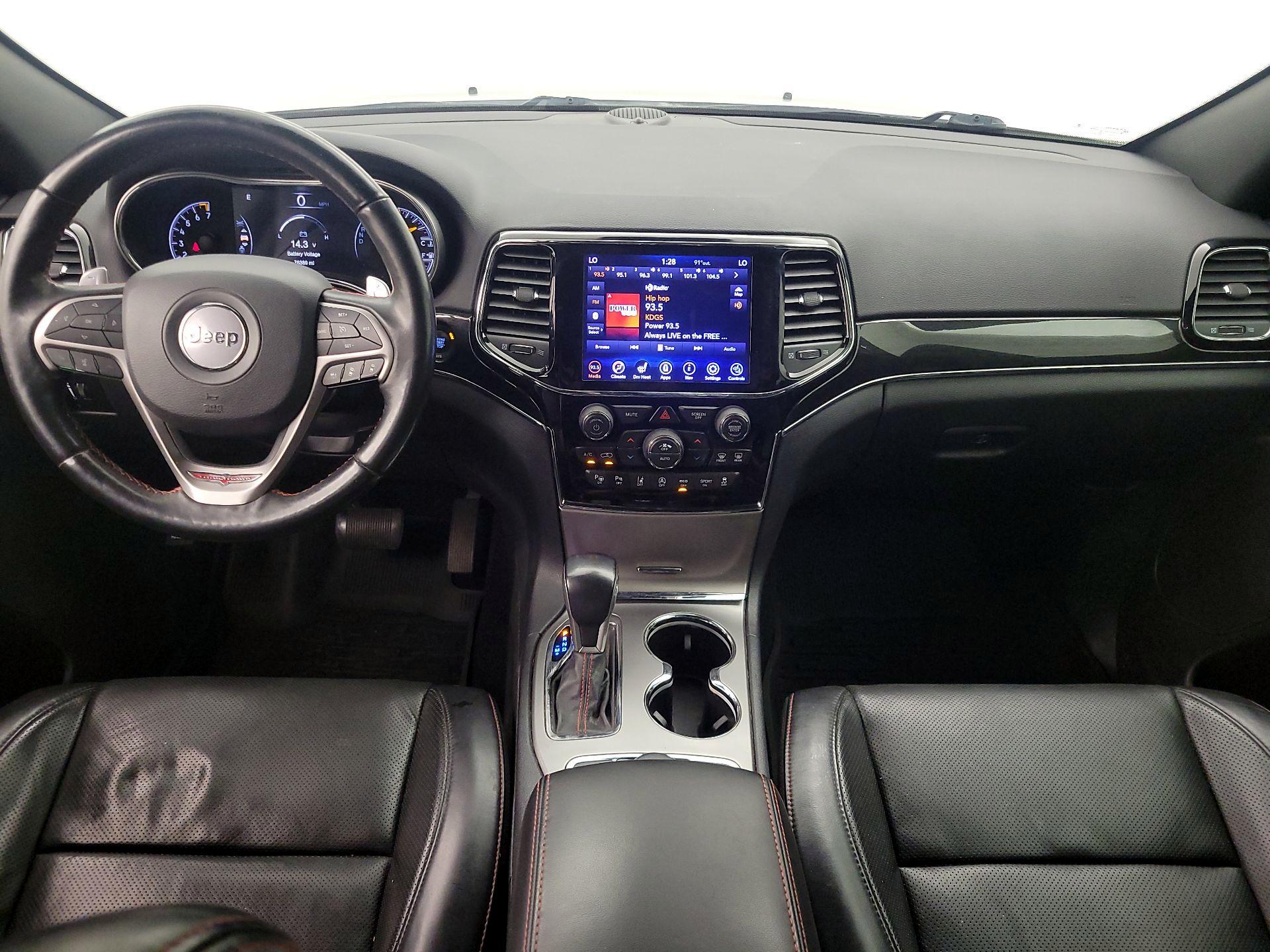 Thumbnail: 2020 Jeep Grand Cherokee - 9