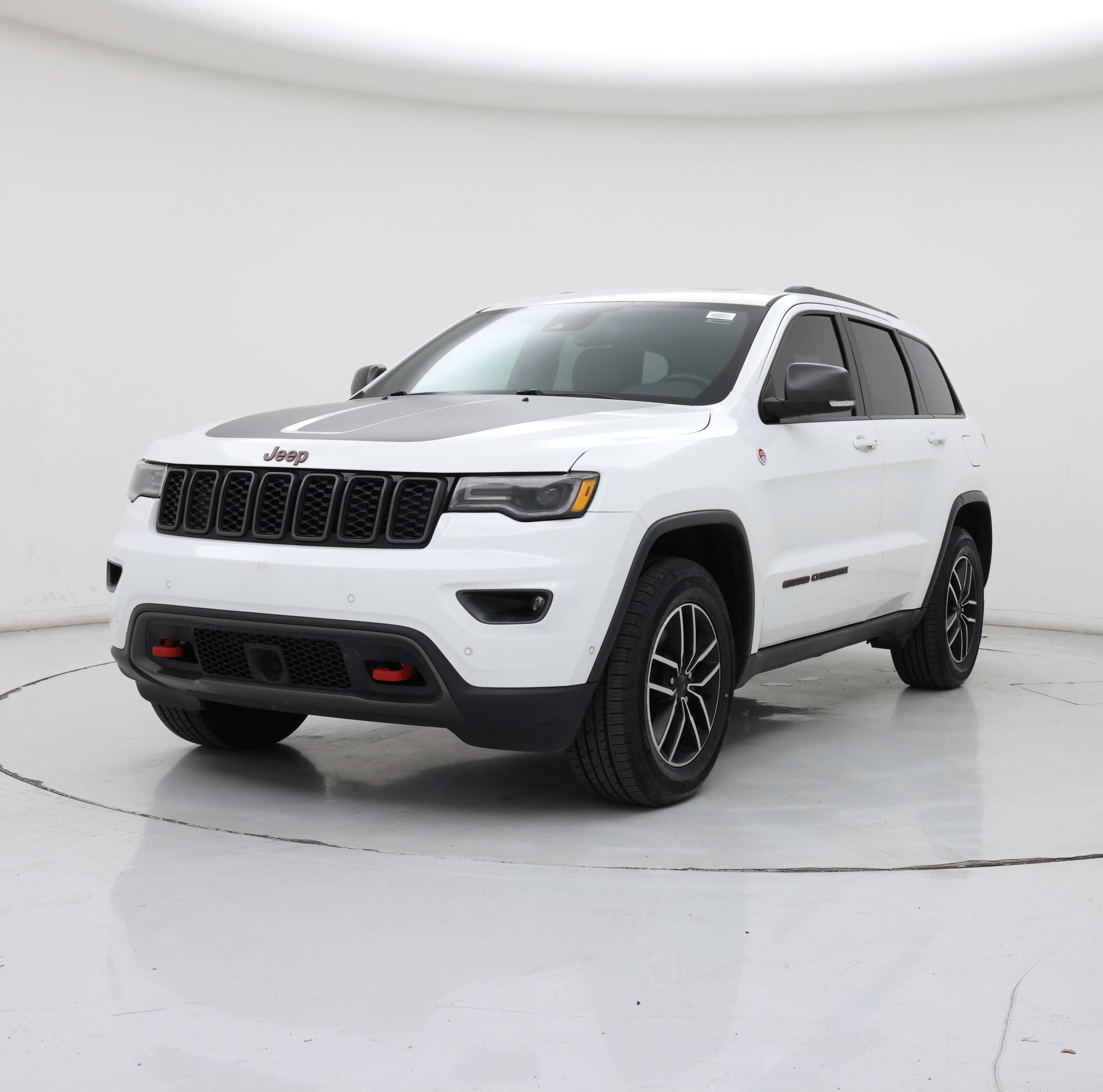 Thumbnail: 2020 Jeep Grand Cherokee - 4