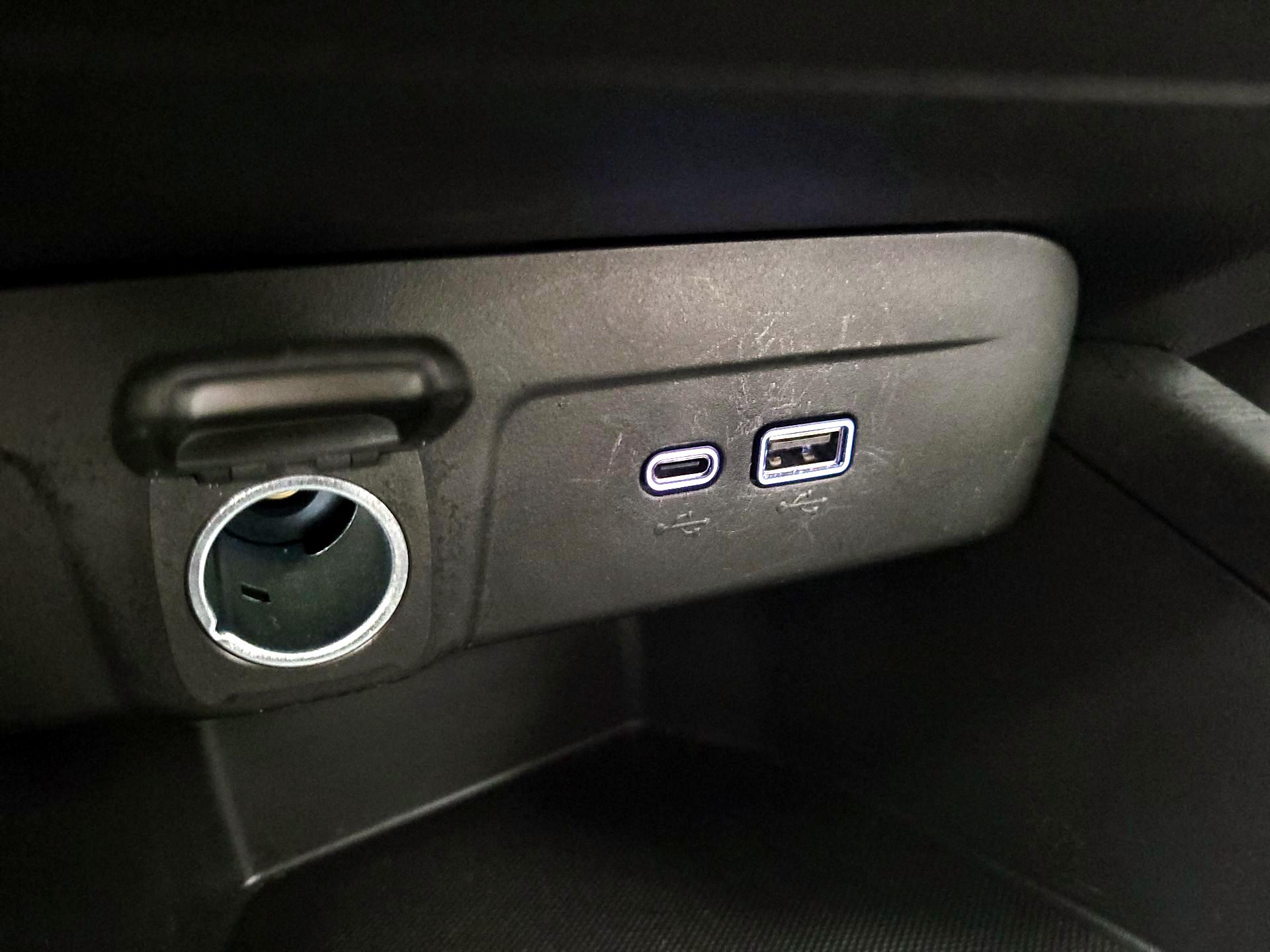 Thumbnail: 2024 Chevrolet Trax - 18