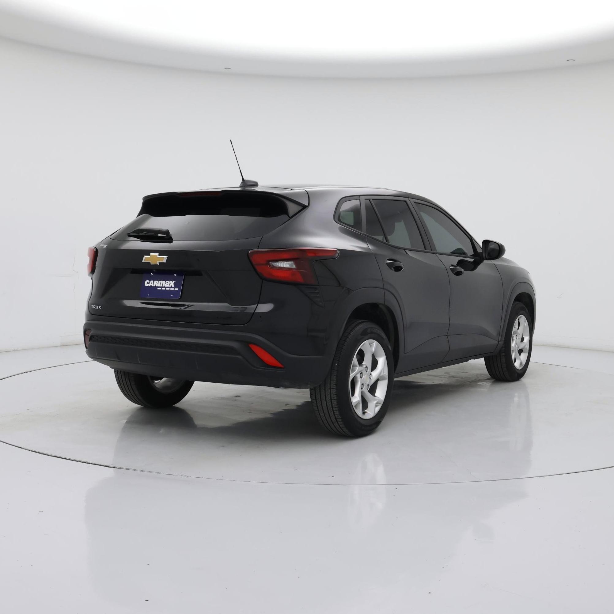 Thumbnail: 2024 Chevrolet Trax - 8