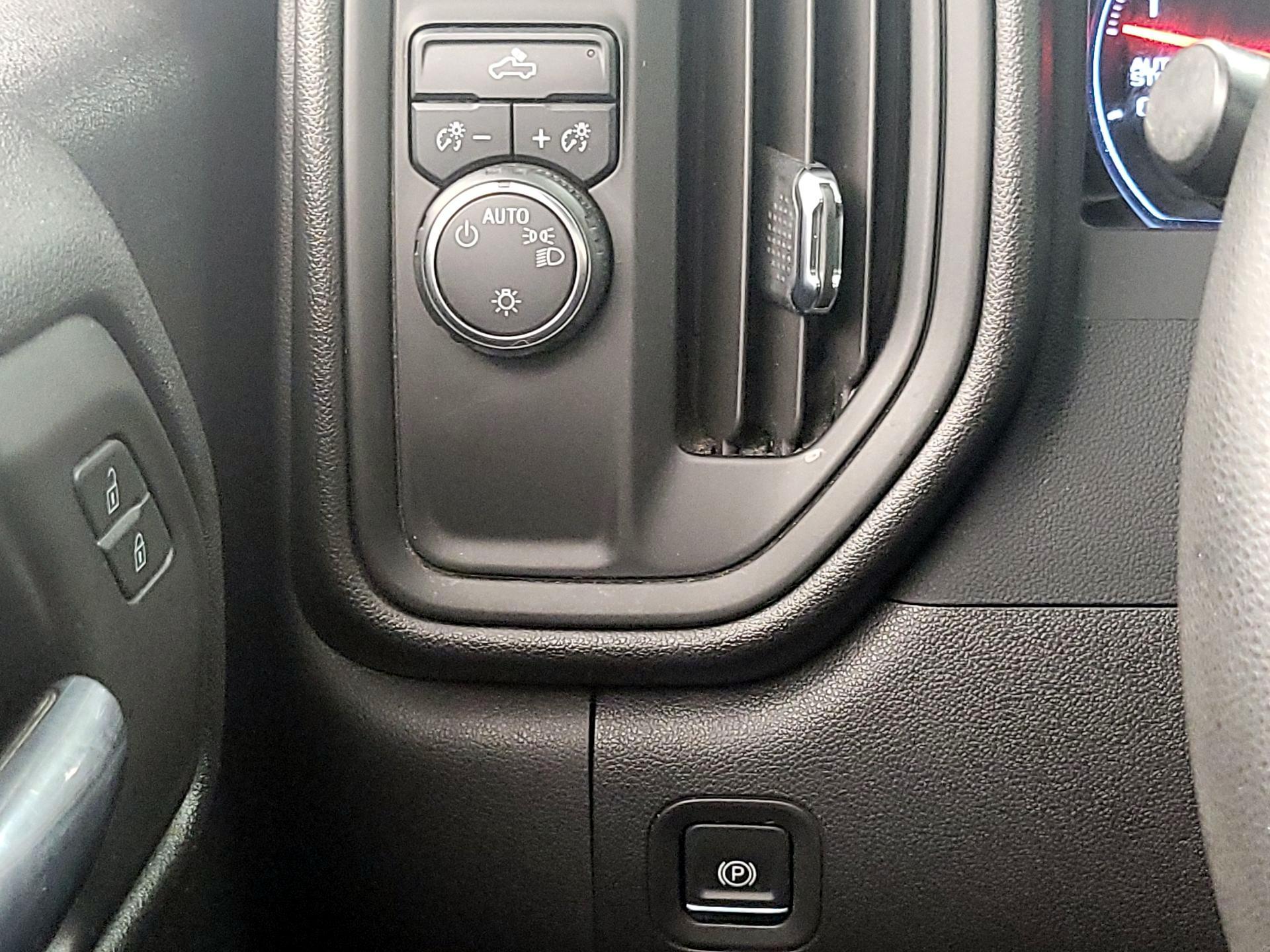 Thumbnail: 2022 Chevrolet Silverado 1500 - 13