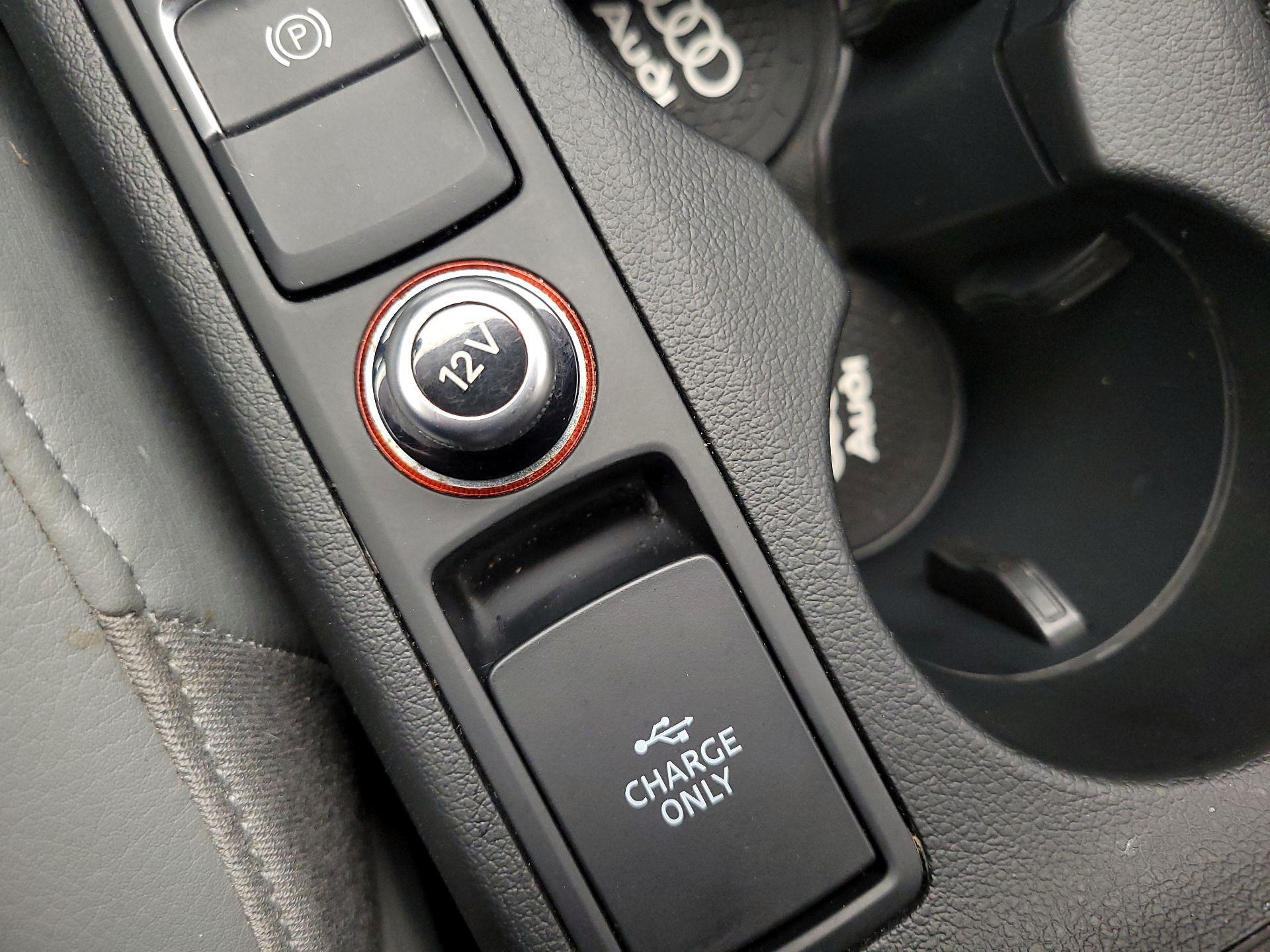 Thumbnail: 2017 Audi Q3 - 19