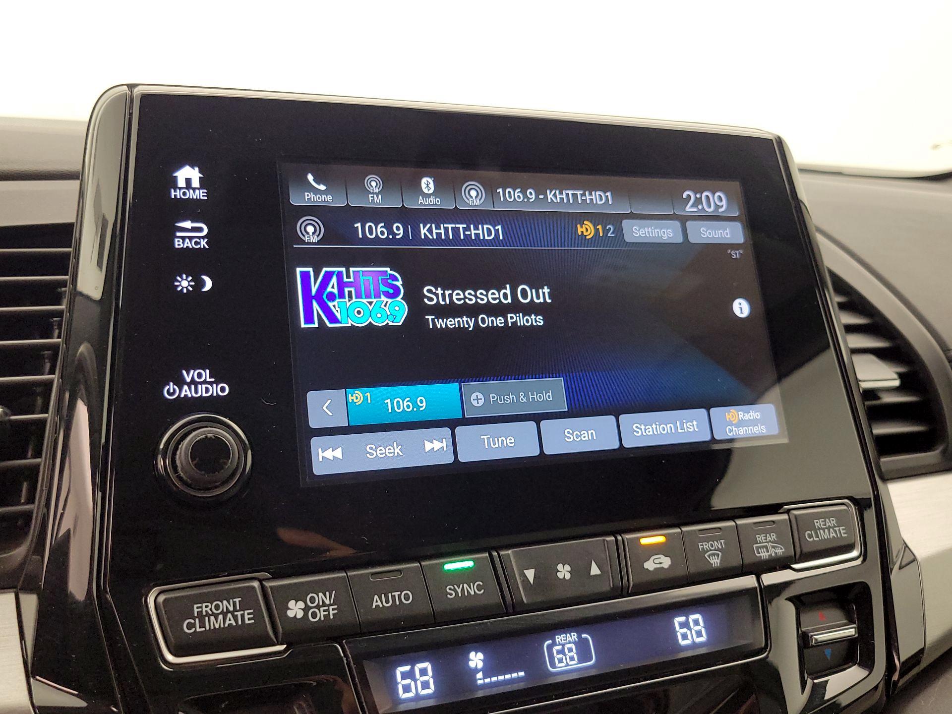 Thumbnail: 2021 Honda Odyssey - 15