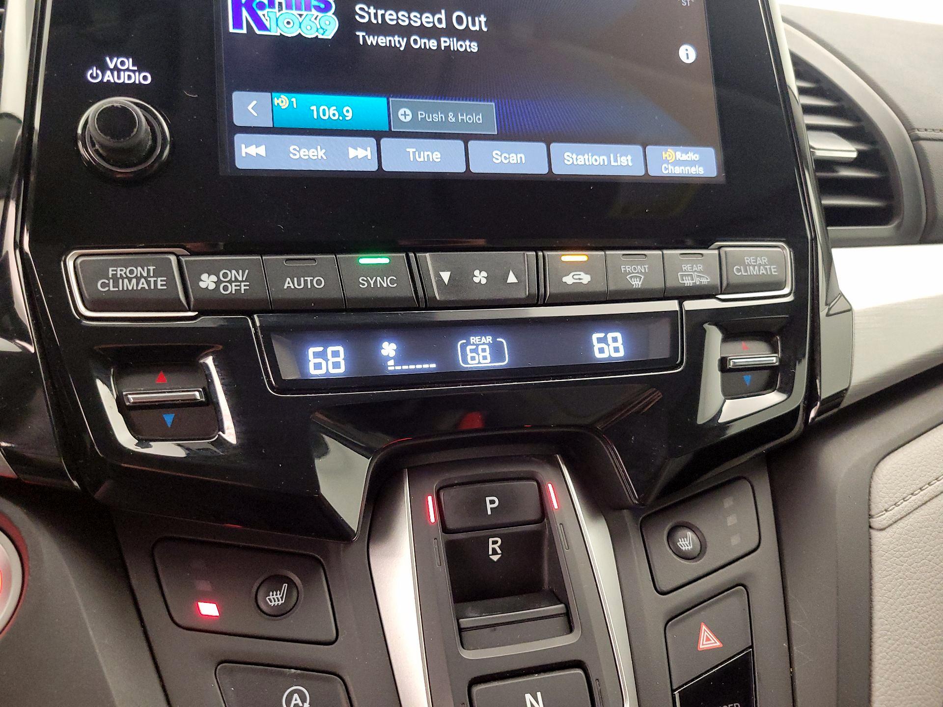 Thumbnail: 2021 Honda Odyssey - 16