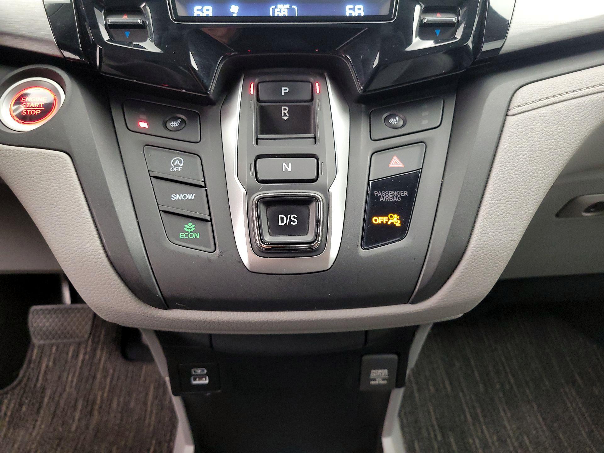 Thumbnail: 2021 Honda Odyssey - 17