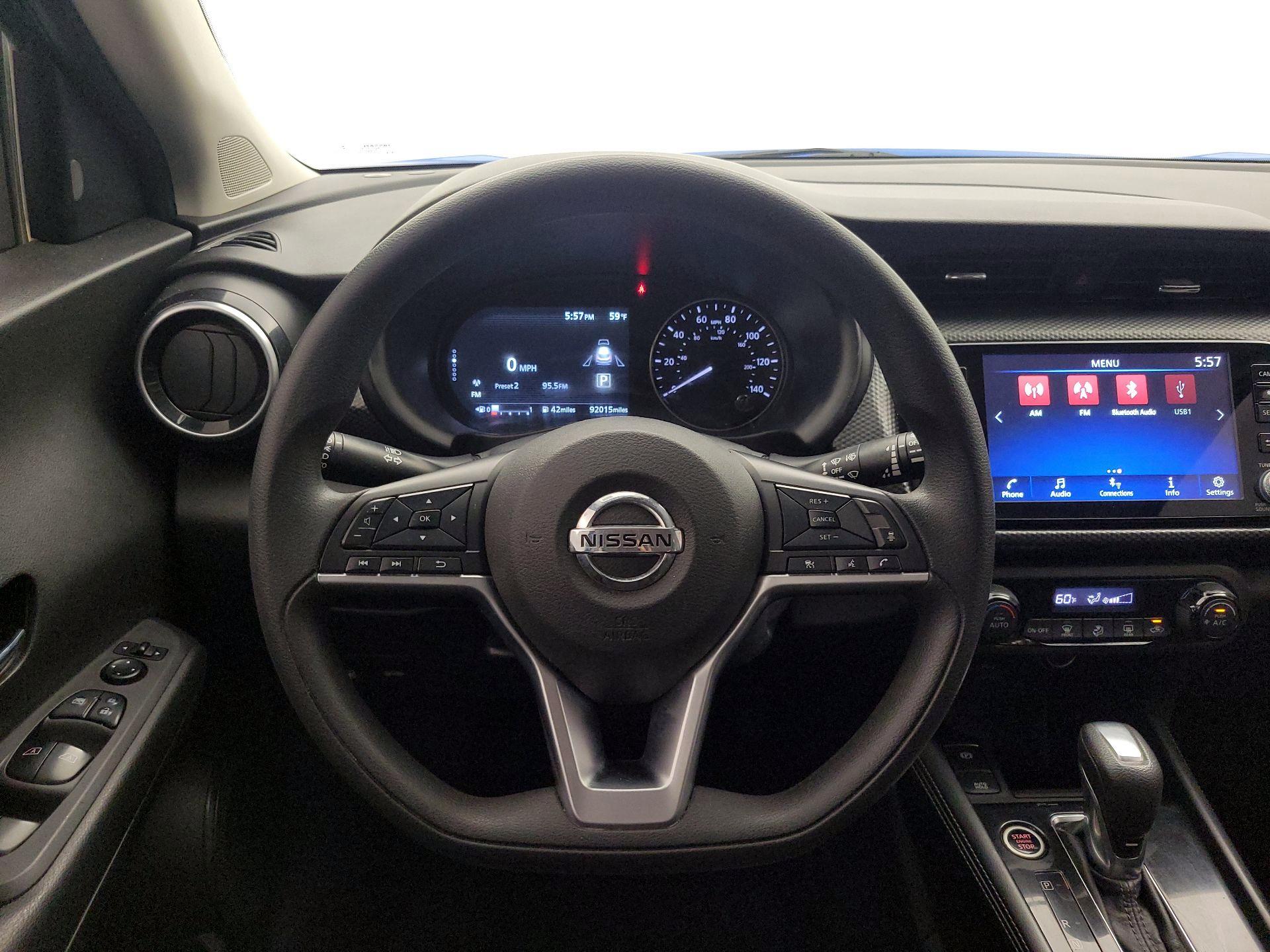 Thumbnail: 2021 Nissan Kicks - 10