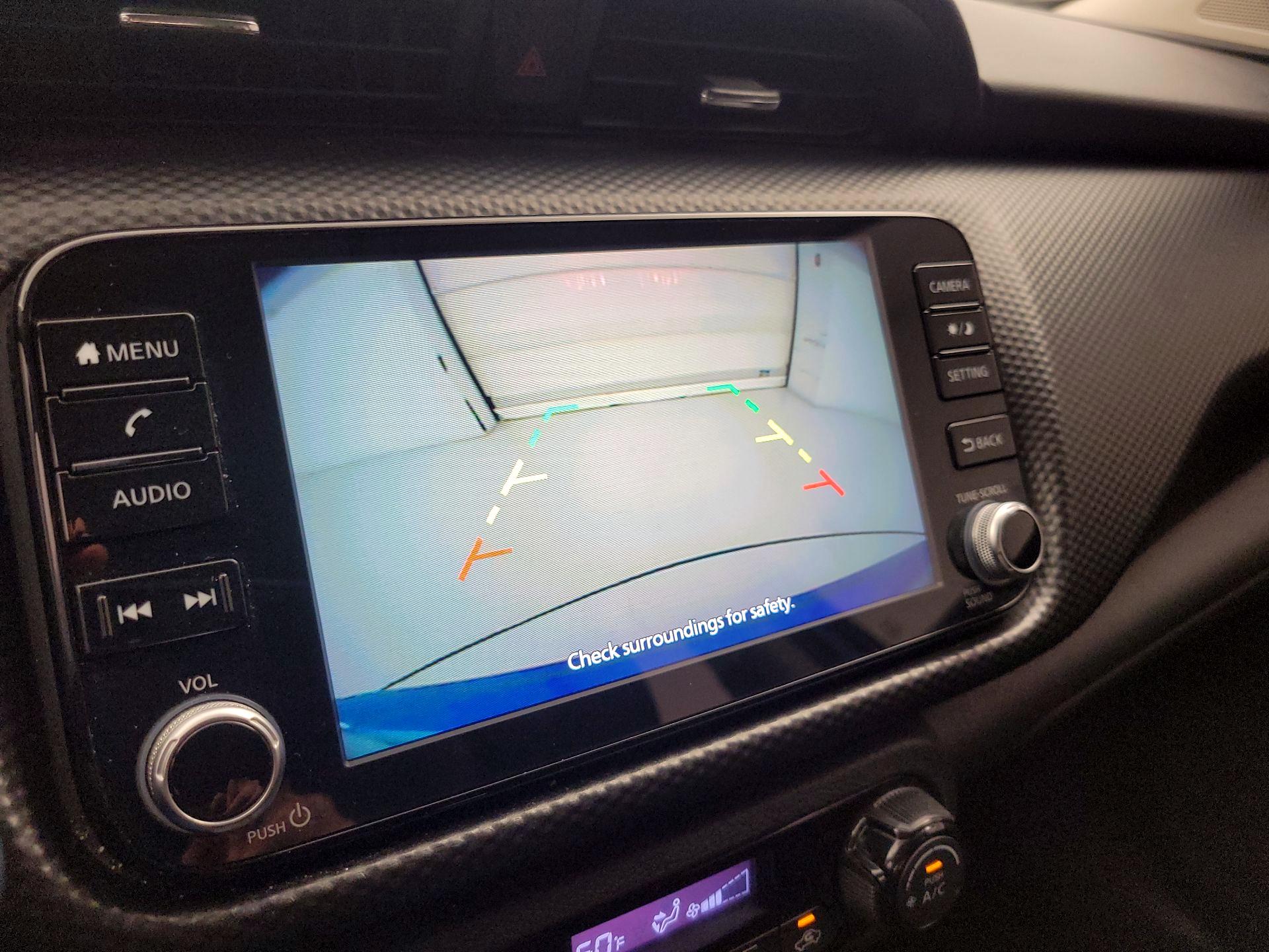 Thumbnail: 2021 Nissan Kicks - 14