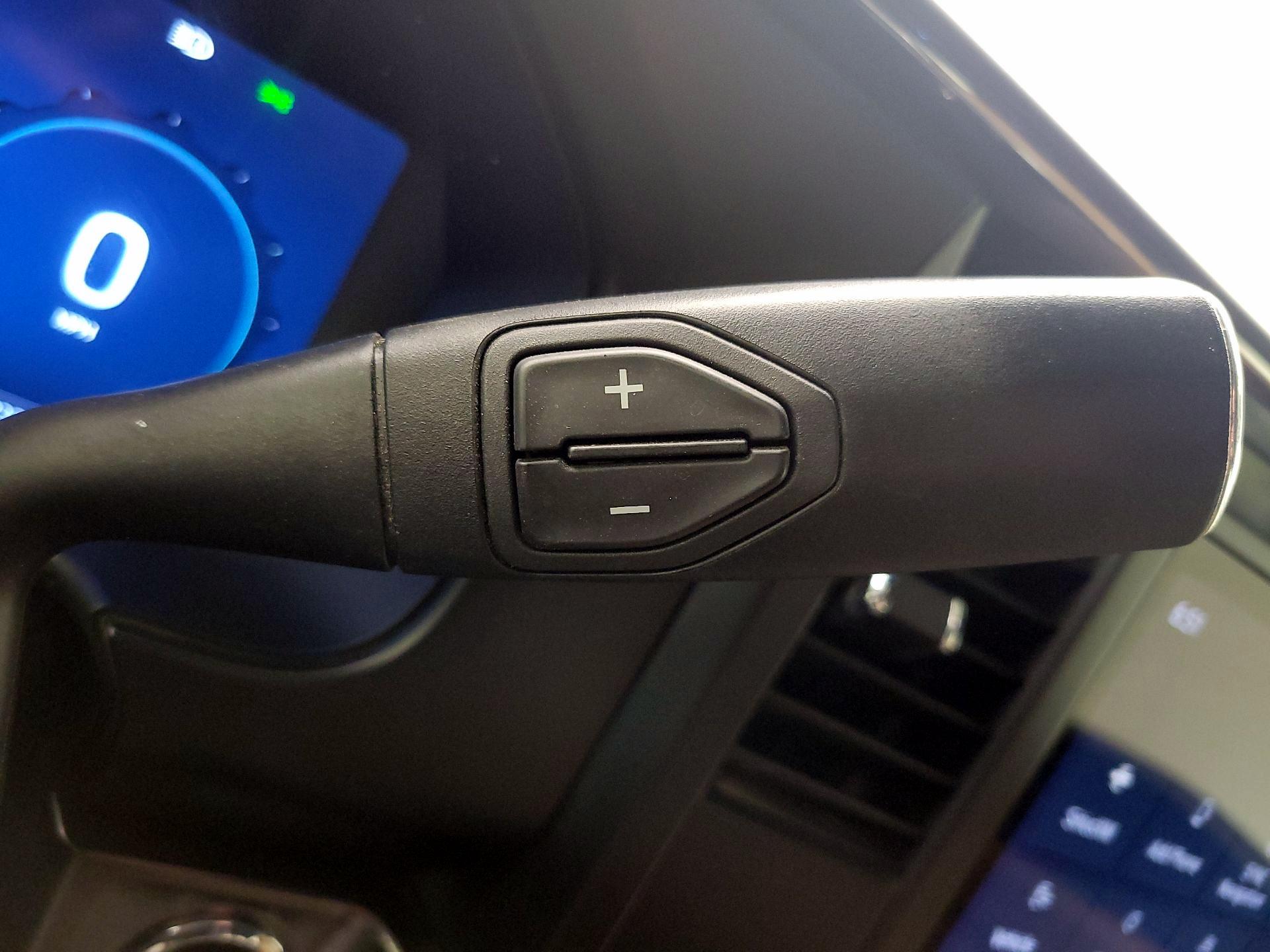 Thumbnail: 2023 Ford F-250 - 18