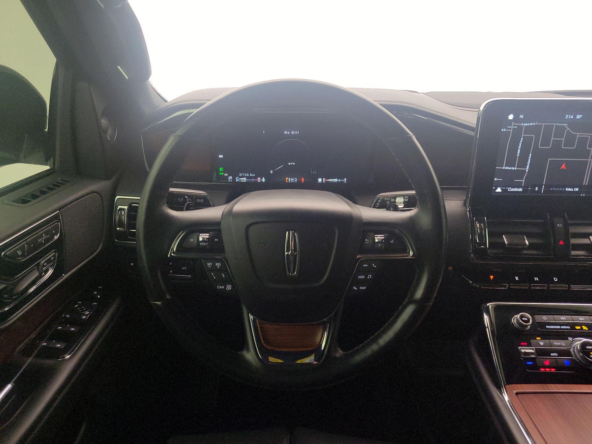 Thumbnail: 2018 Lincoln Navigator - 10