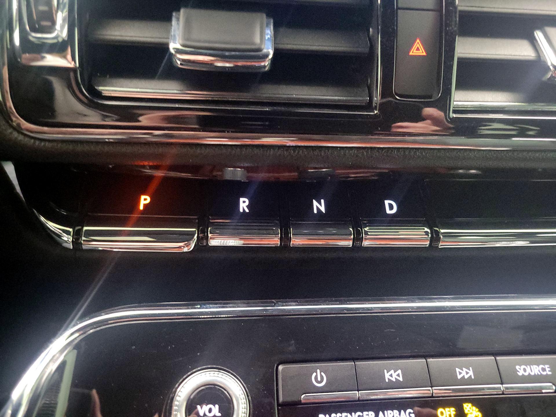 Thumbnail: 2018 Lincoln Navigator - 18