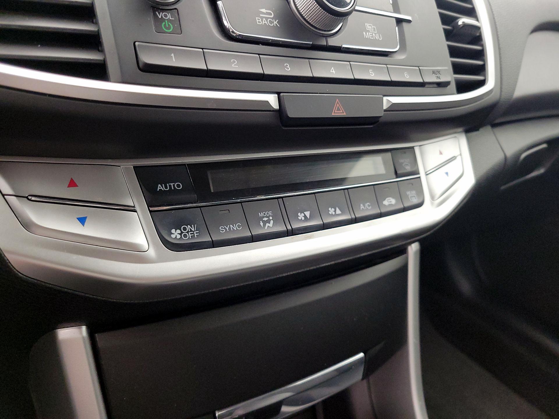 Thumbnail: 2014 Honda Accord - 16