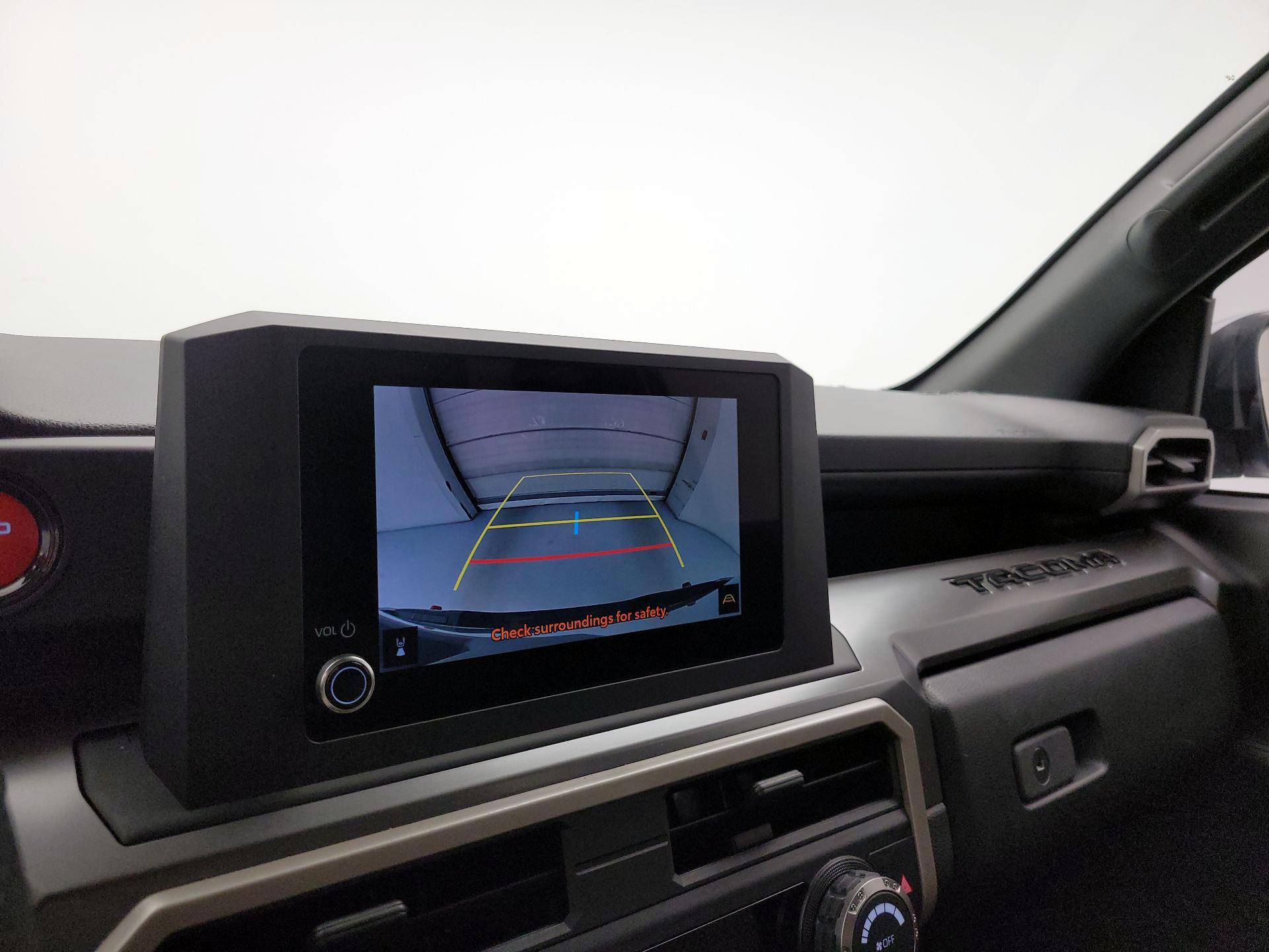 Thumbnail: 2024 Toyota Tacoma - 14