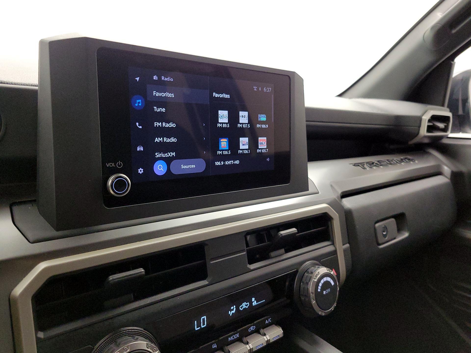 Thumbnail: 2024 Toyota Tacoma - 15