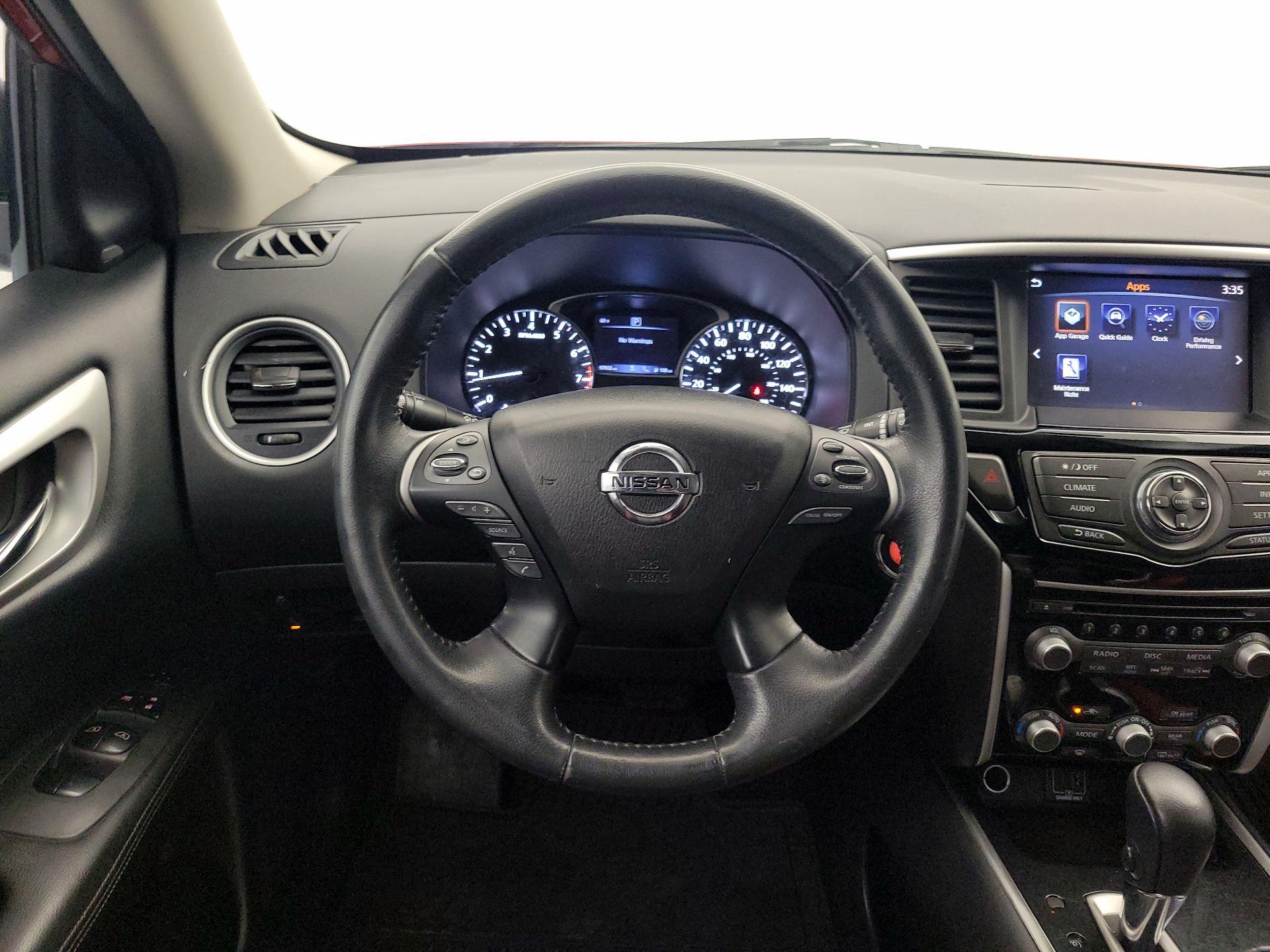 Thumbnail: 2019 Nissan Pathfinder - 10