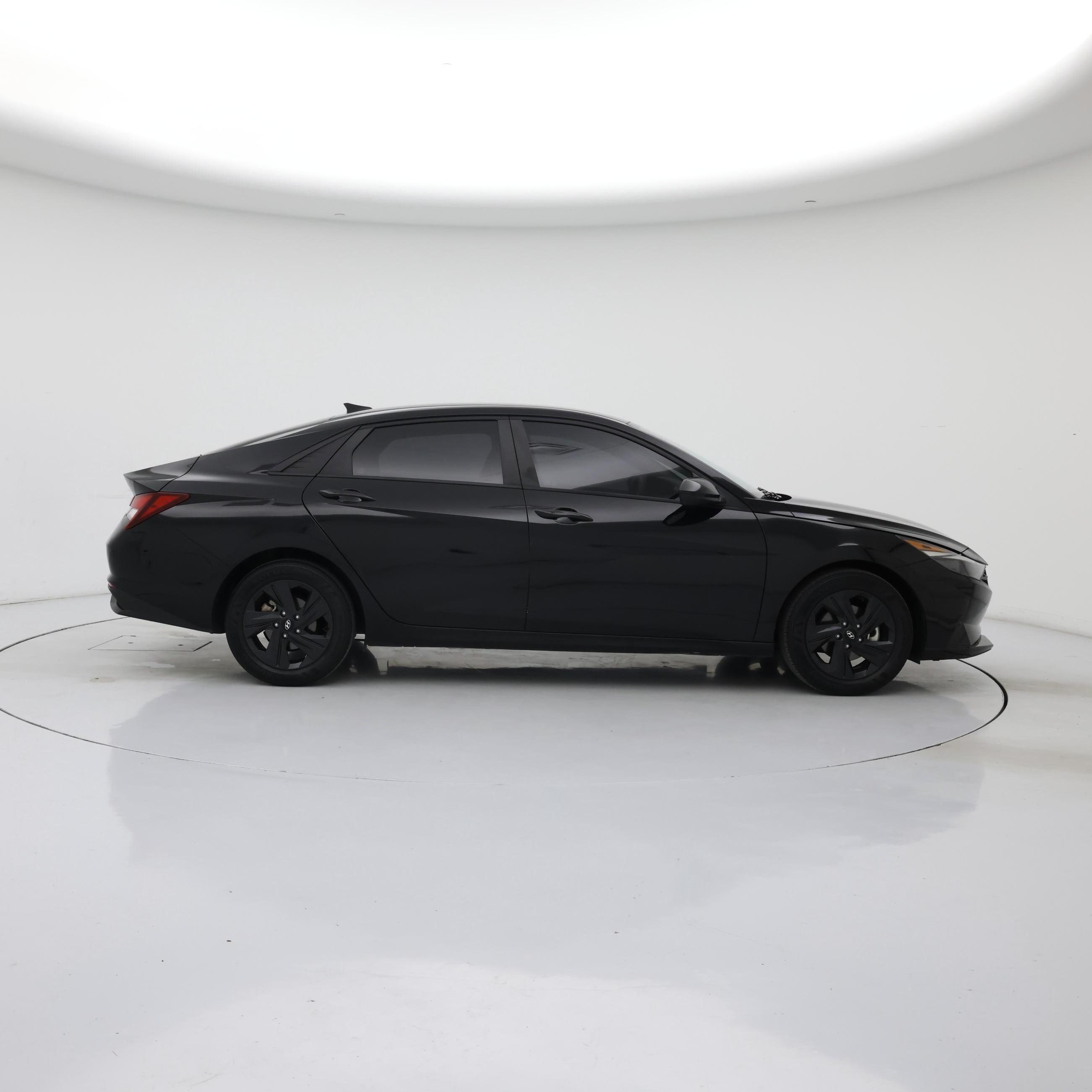 Thumbnail: 2023 Hyundai Elantra - 7