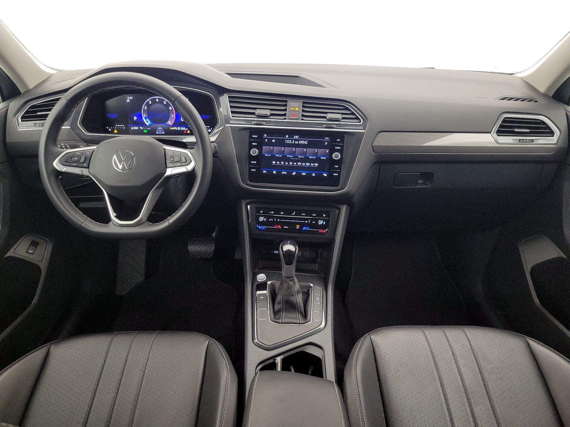 Thumbnail: 2024 Volkswagen Tiguan - 9