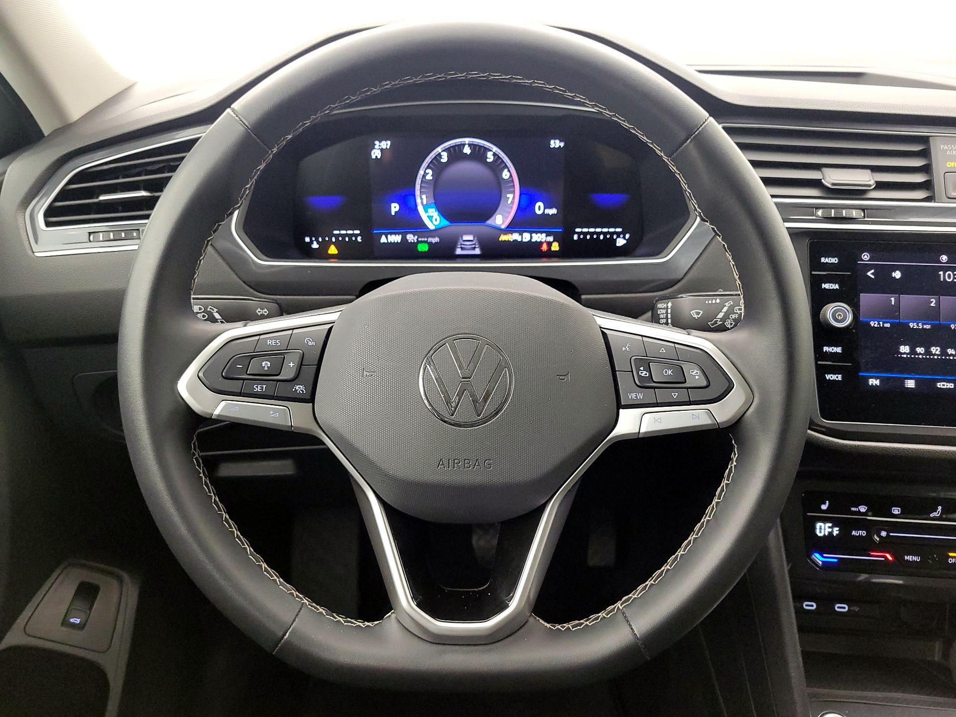 Thumbnail: 2024 Volkswagen Tiguan - 10