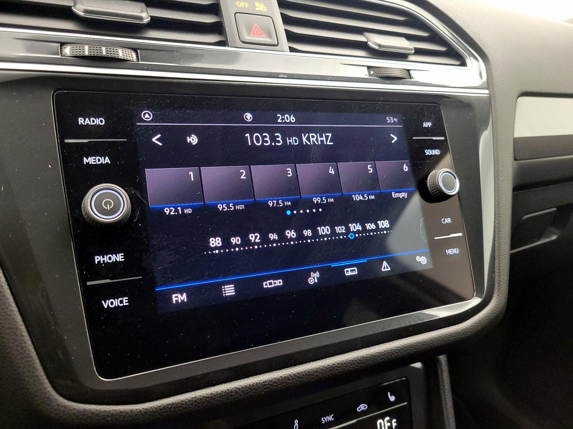 Thumbnail: 2024 Volkswagen Tiguan - 15