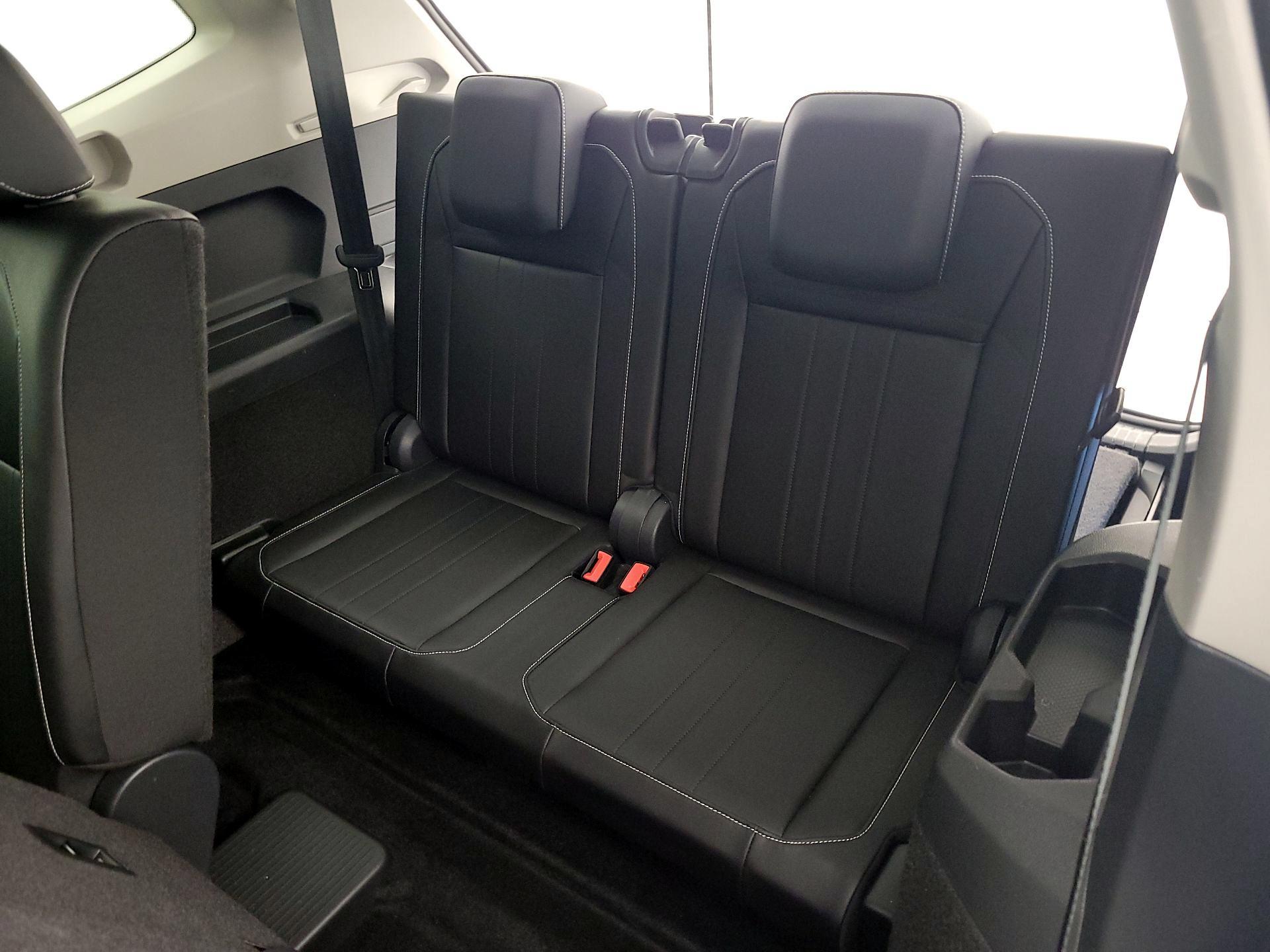 Thumbnail: 2024 Volkswagen Tiguan - 20