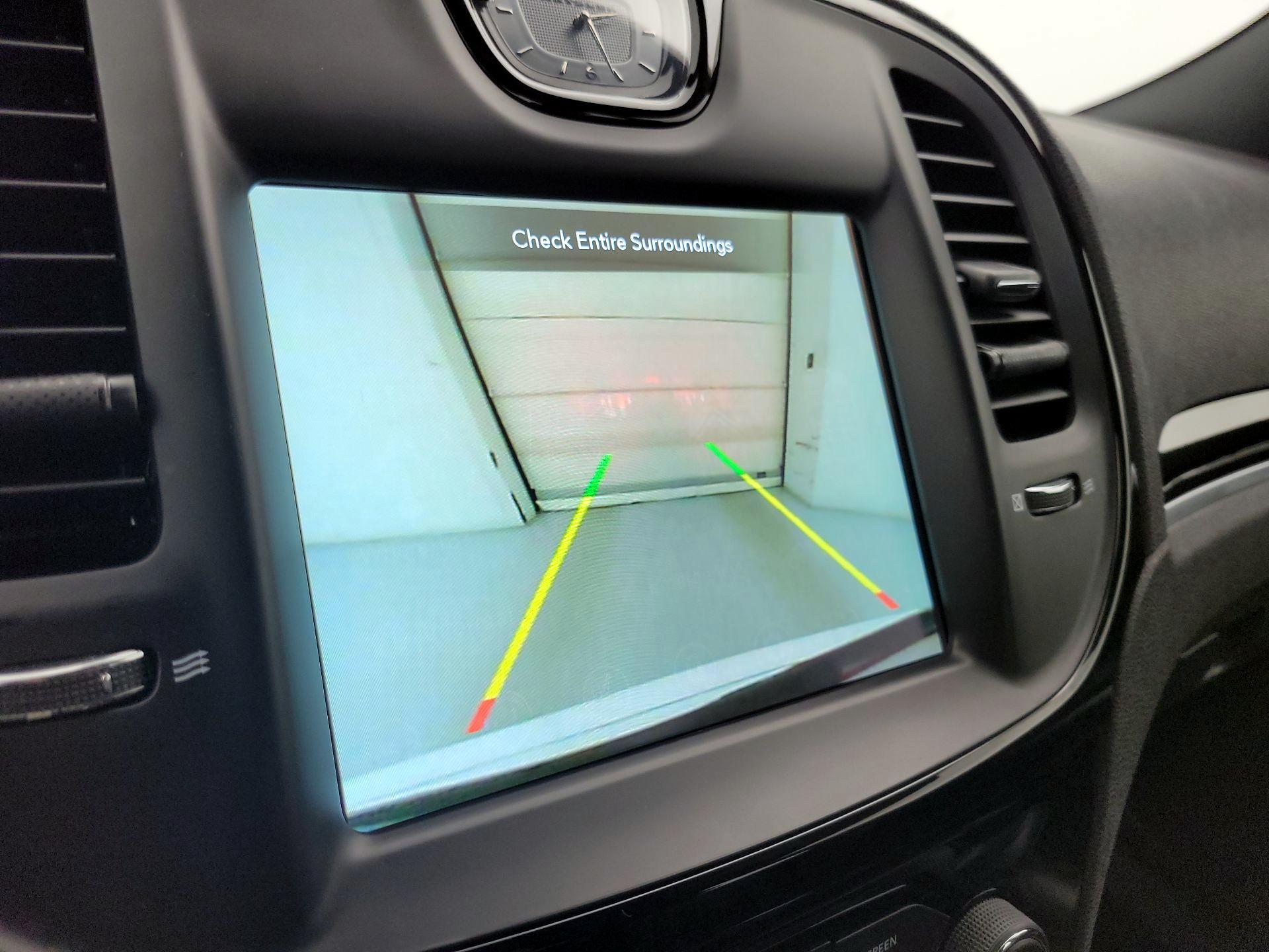 Thumbnail: 2023 Chrysler 300 - 15