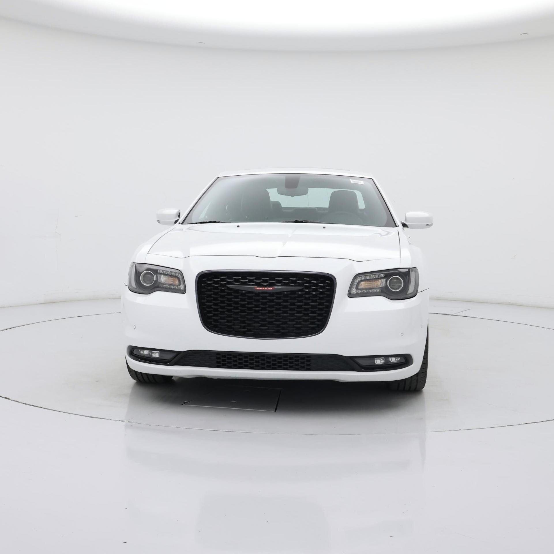 Thumbnail: 2023 Chrysler 300 - 5