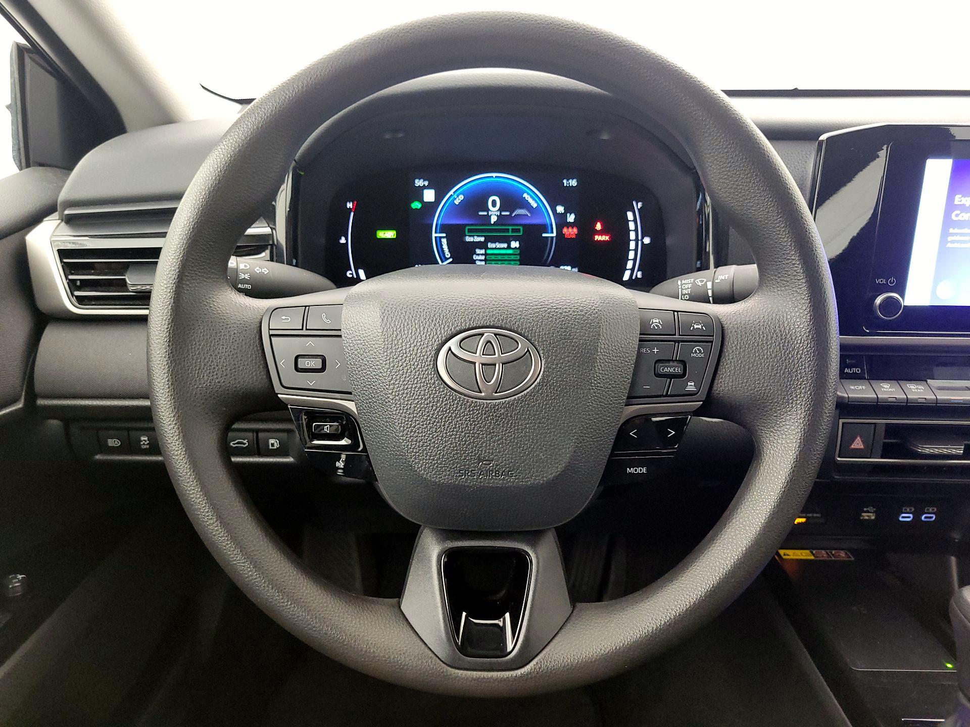 Thumbnail: 2025 Toyota Camry - 10