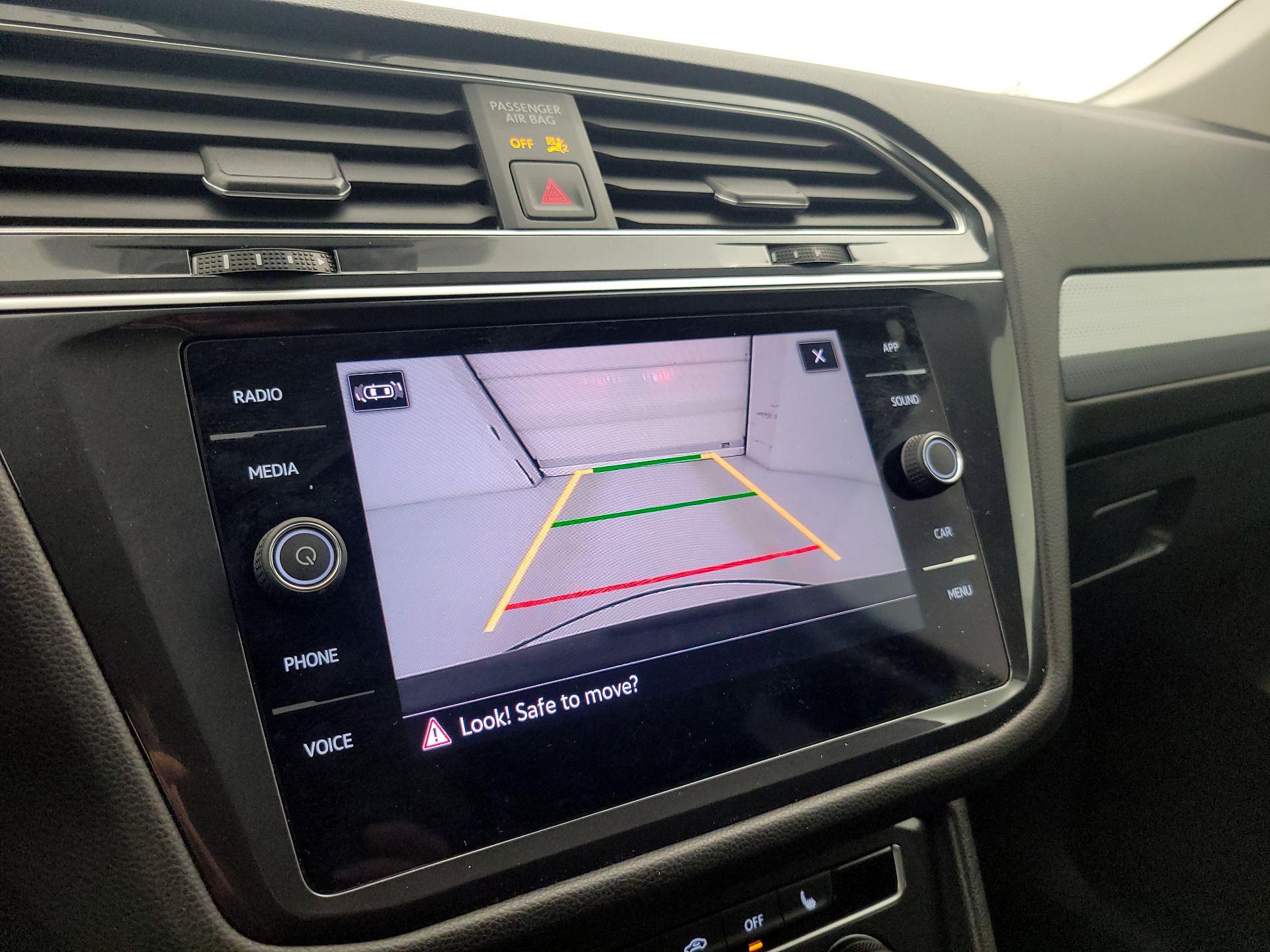 Thumbnail: 2024 Volkswagen Tiguan - 14