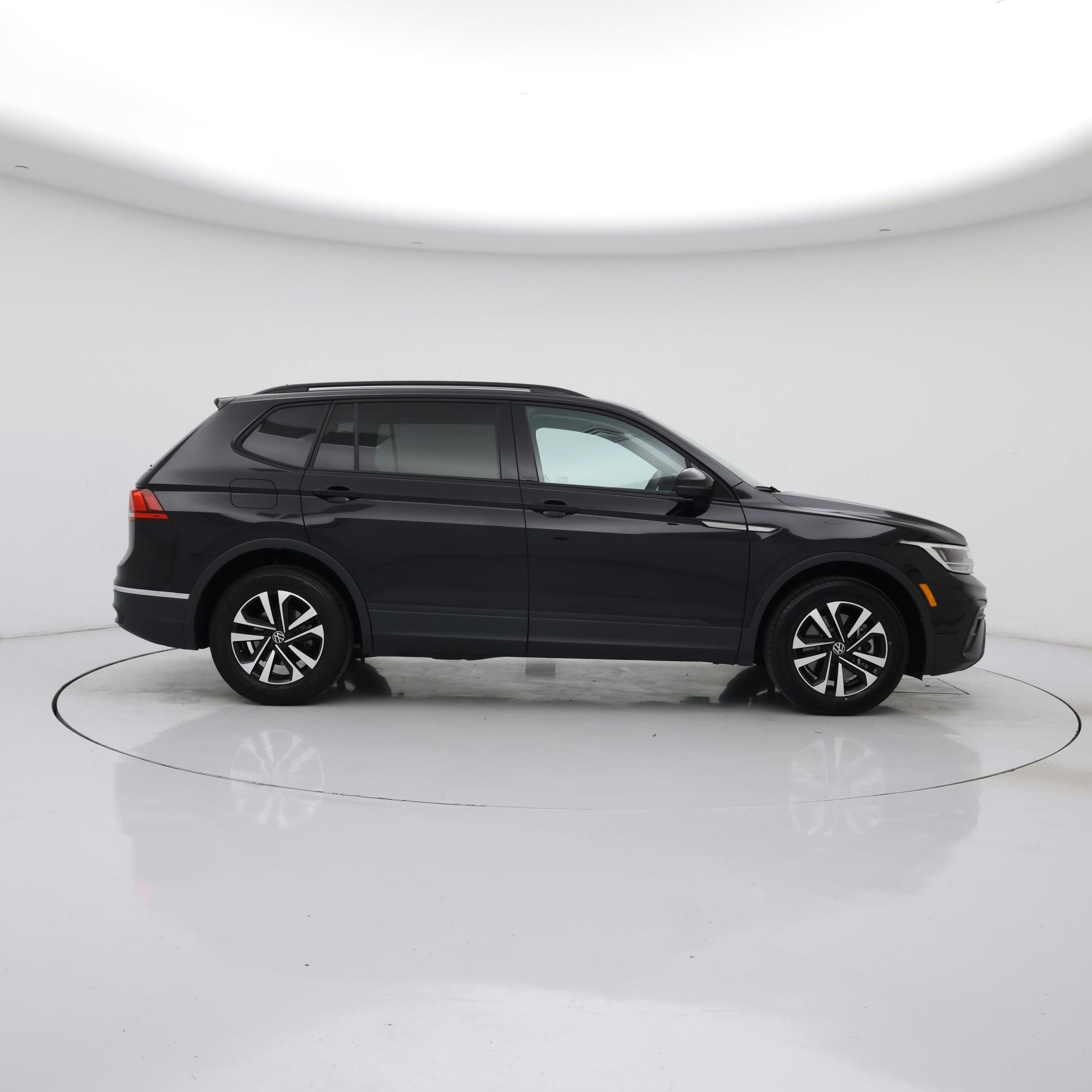 Thumbnail: 2024 Volkswagen Tiguan - 7