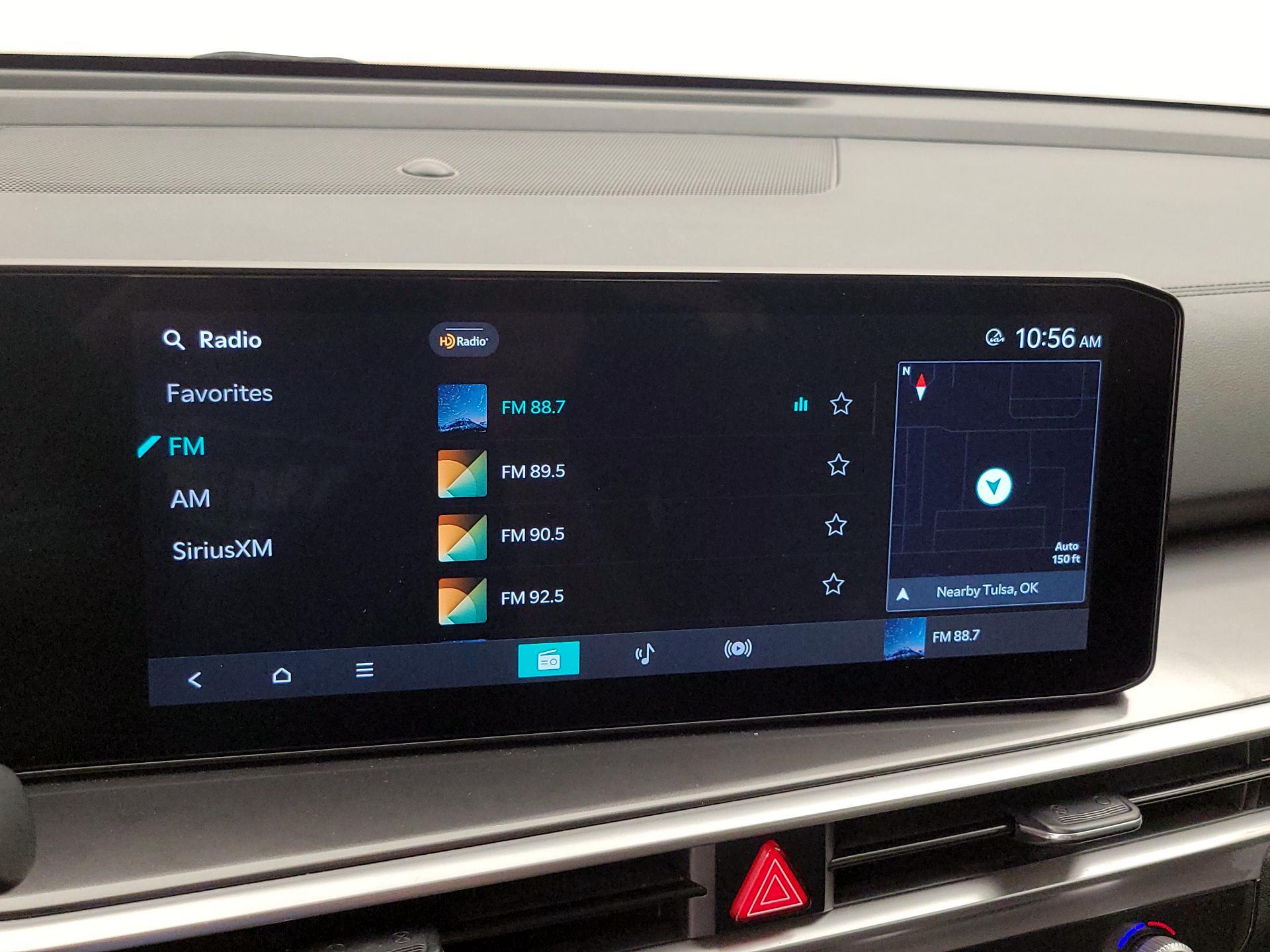 Thumbnail: 2024 Kia Sorento - 16