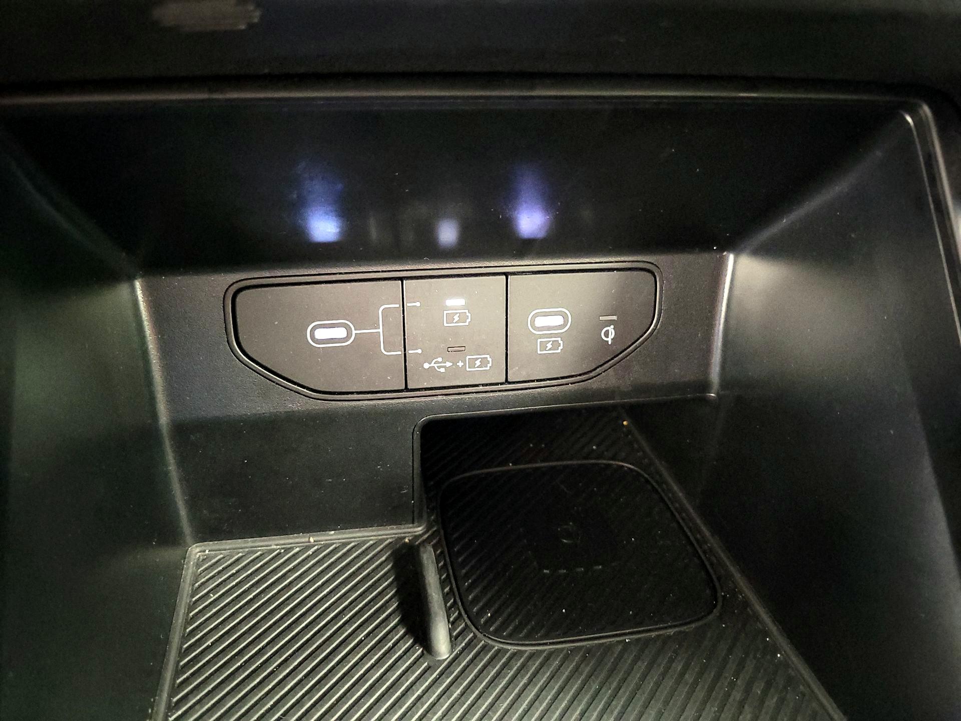 Thumbnail: 2024 Kia Sorento - 19