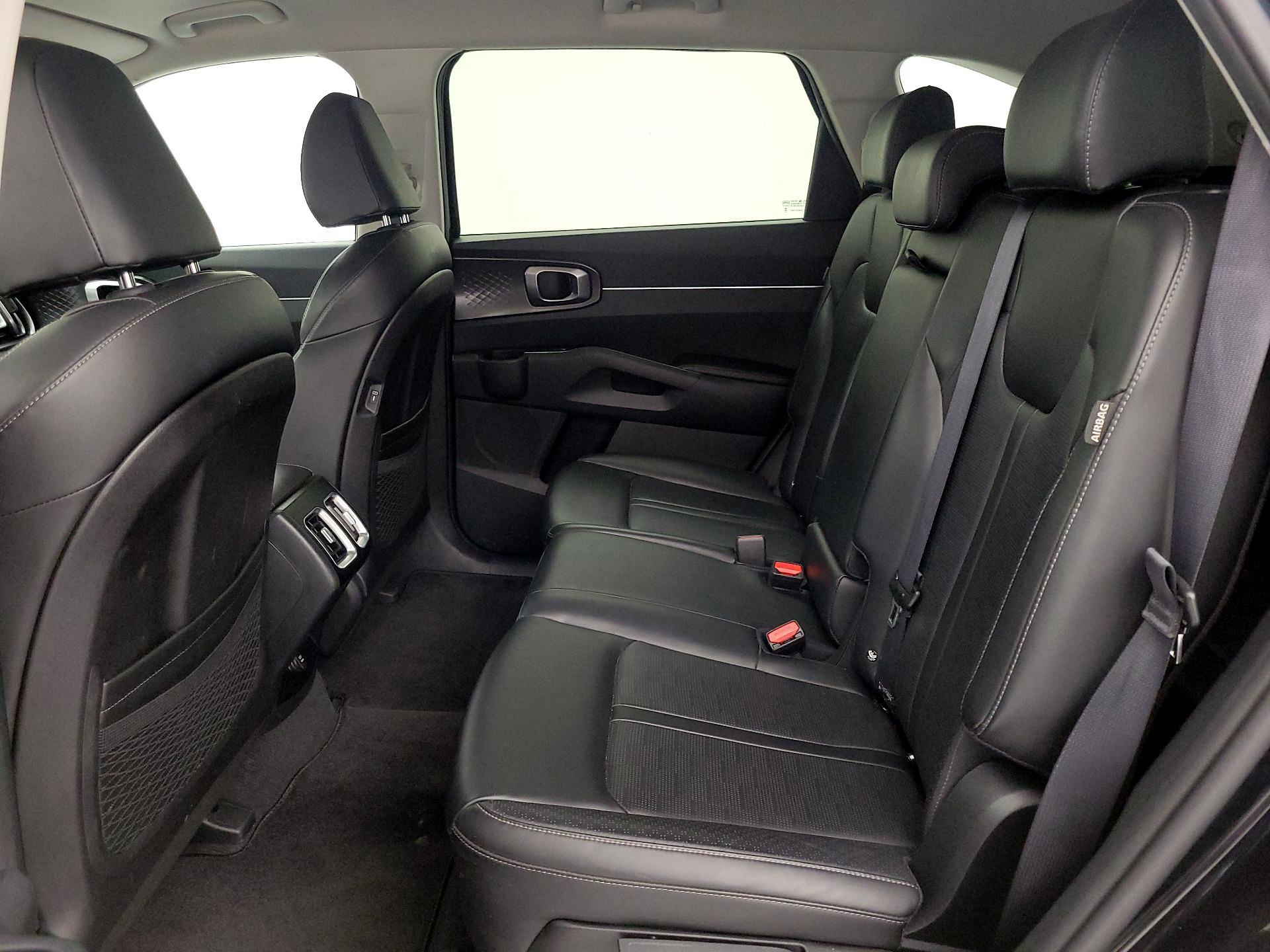 Thumbnail: 2024 Kia Sorento - 20