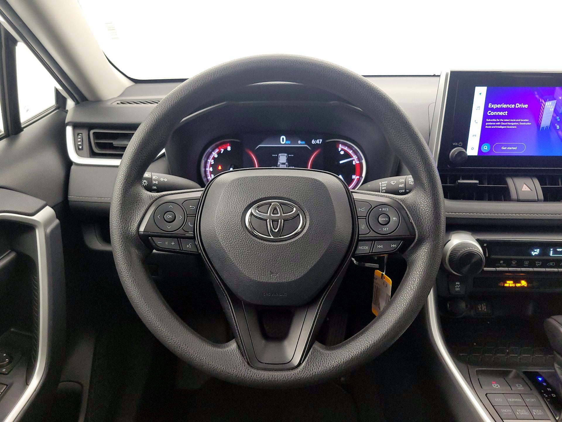 Thumbnail: 2024 Toyota RAV4 - 10