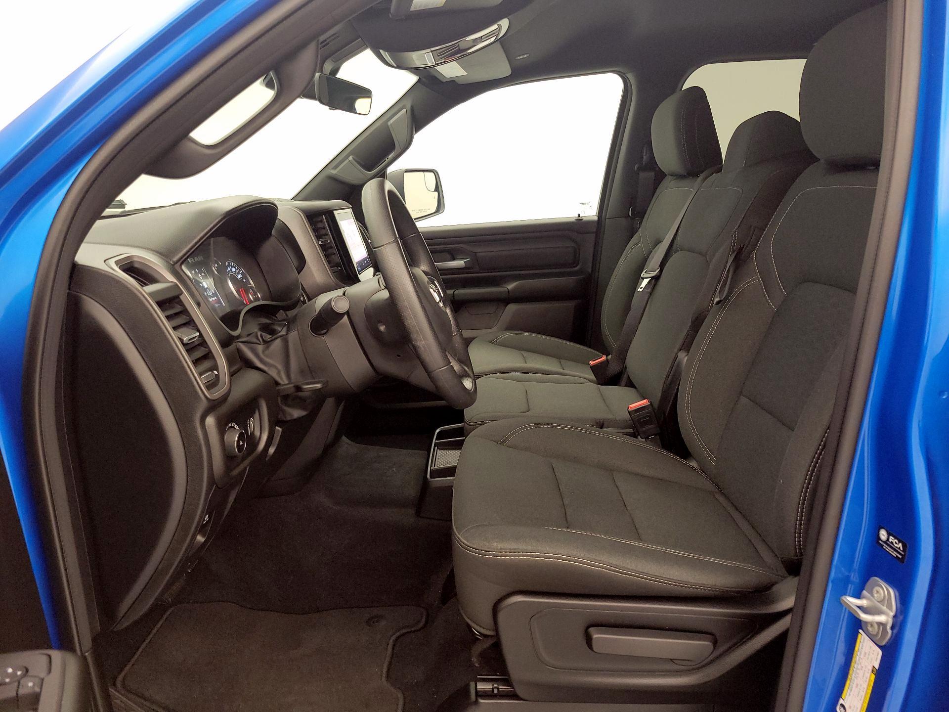 Thumbnail: 2025 RAM 1500 - 11