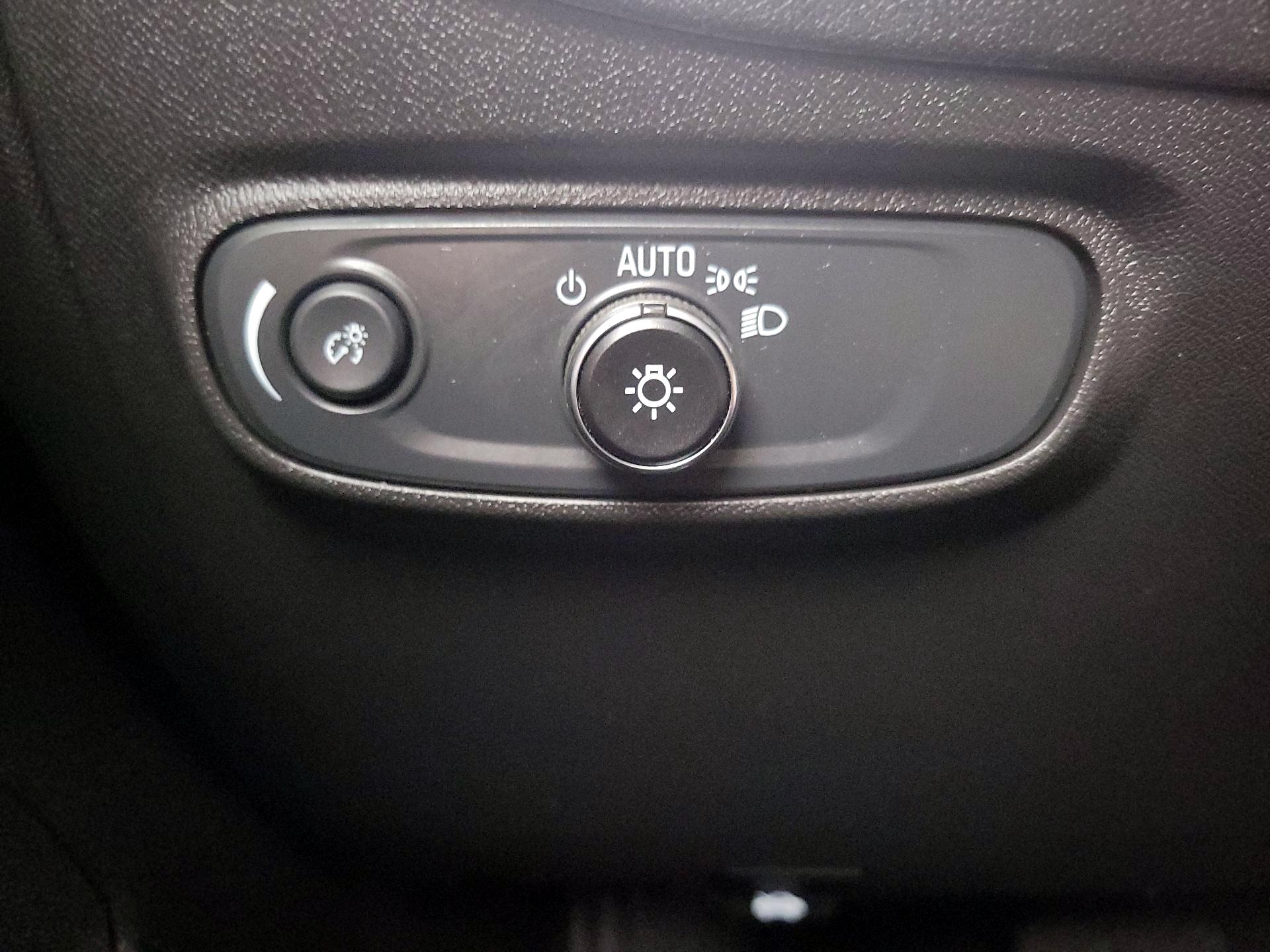 Thumbnail: 2024 Chevrolet Equinox - 13