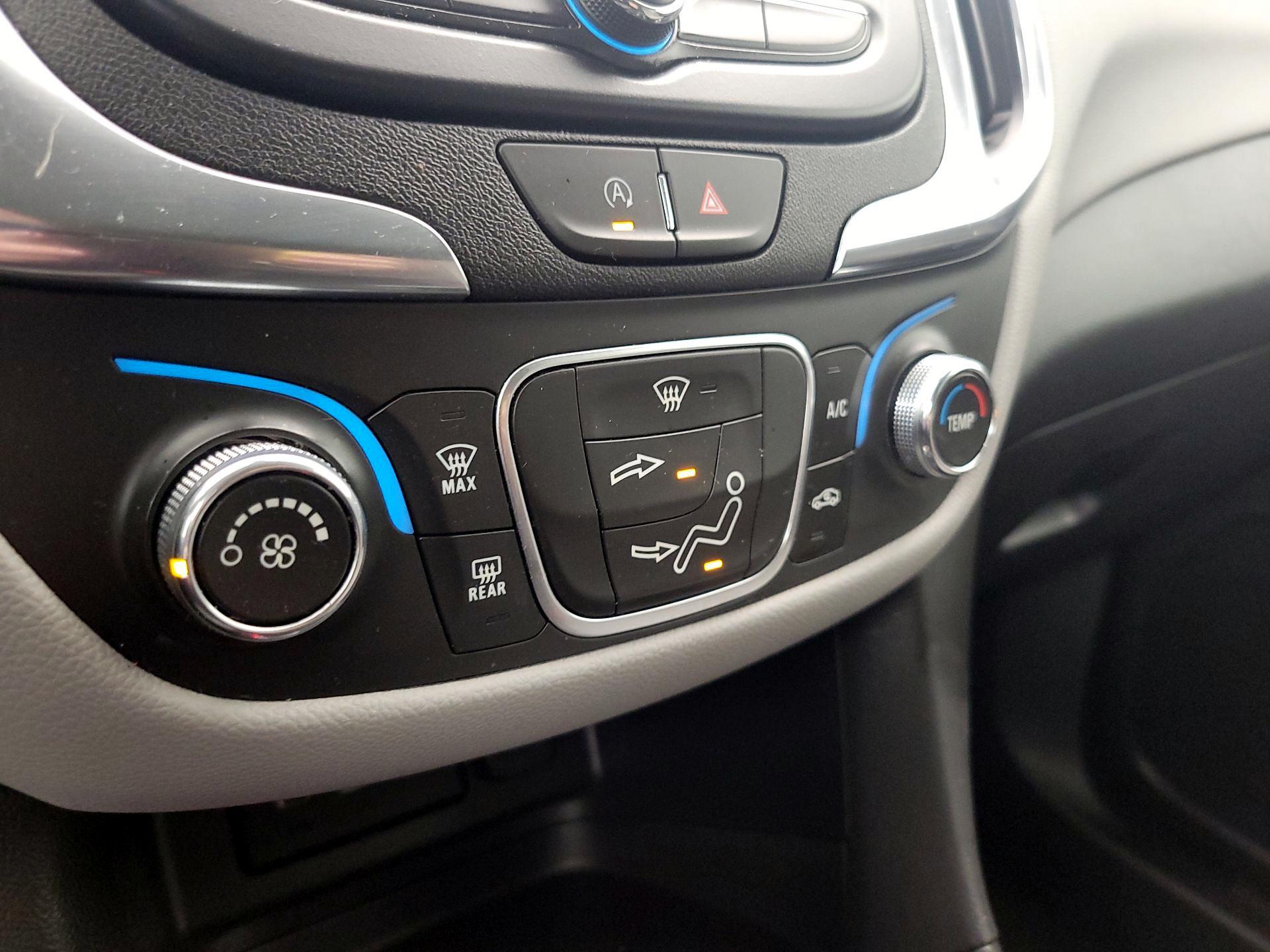 Thumbnail: 2024 Chevrolet Equinox - 16