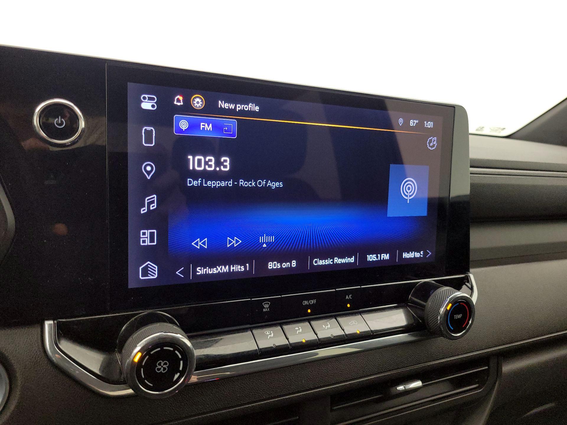 Thumbnail: 2023 Chevrolet Colorado - 14