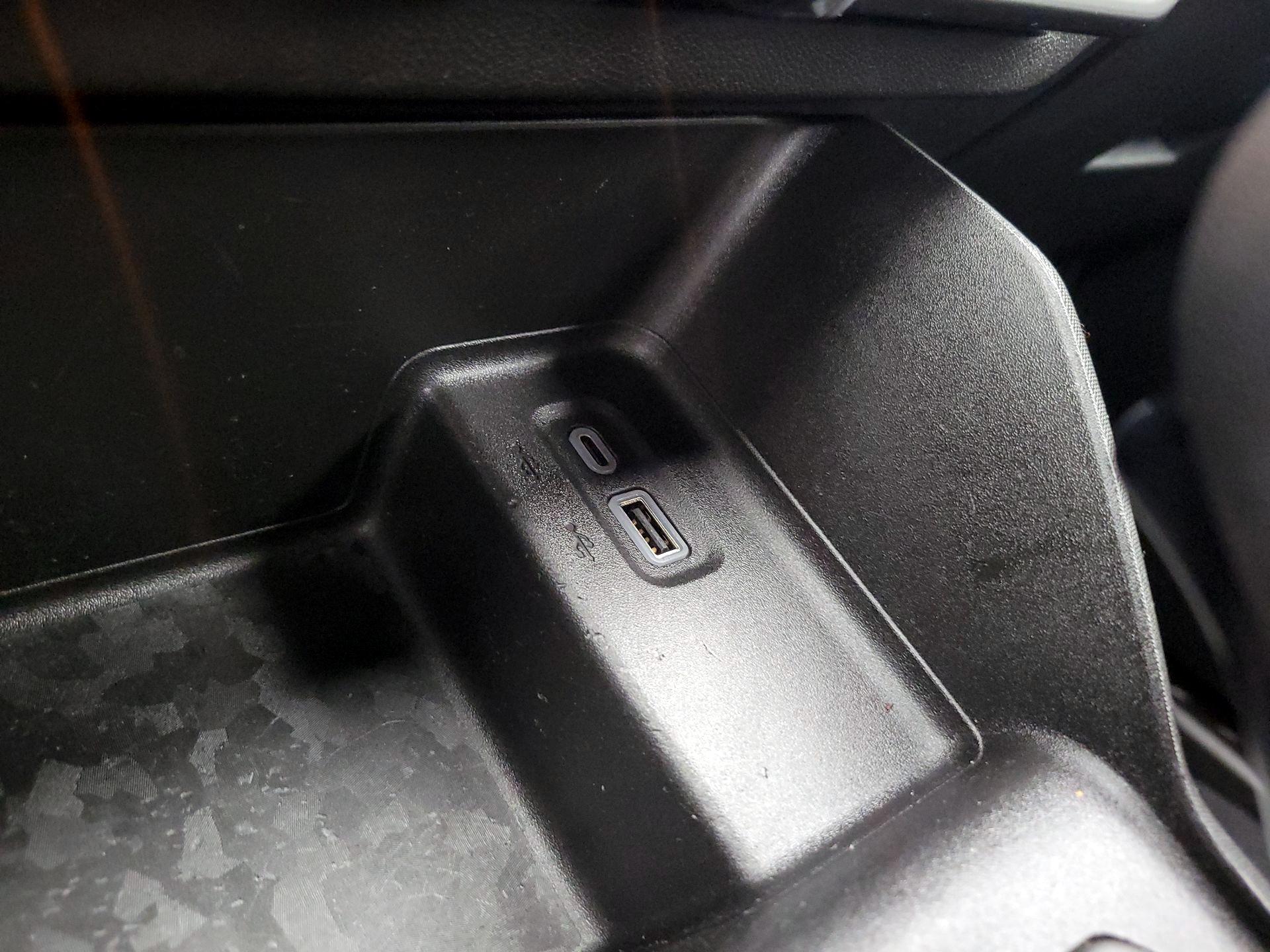 Thumbnail: 2023 Chevrolet Colorado - 17