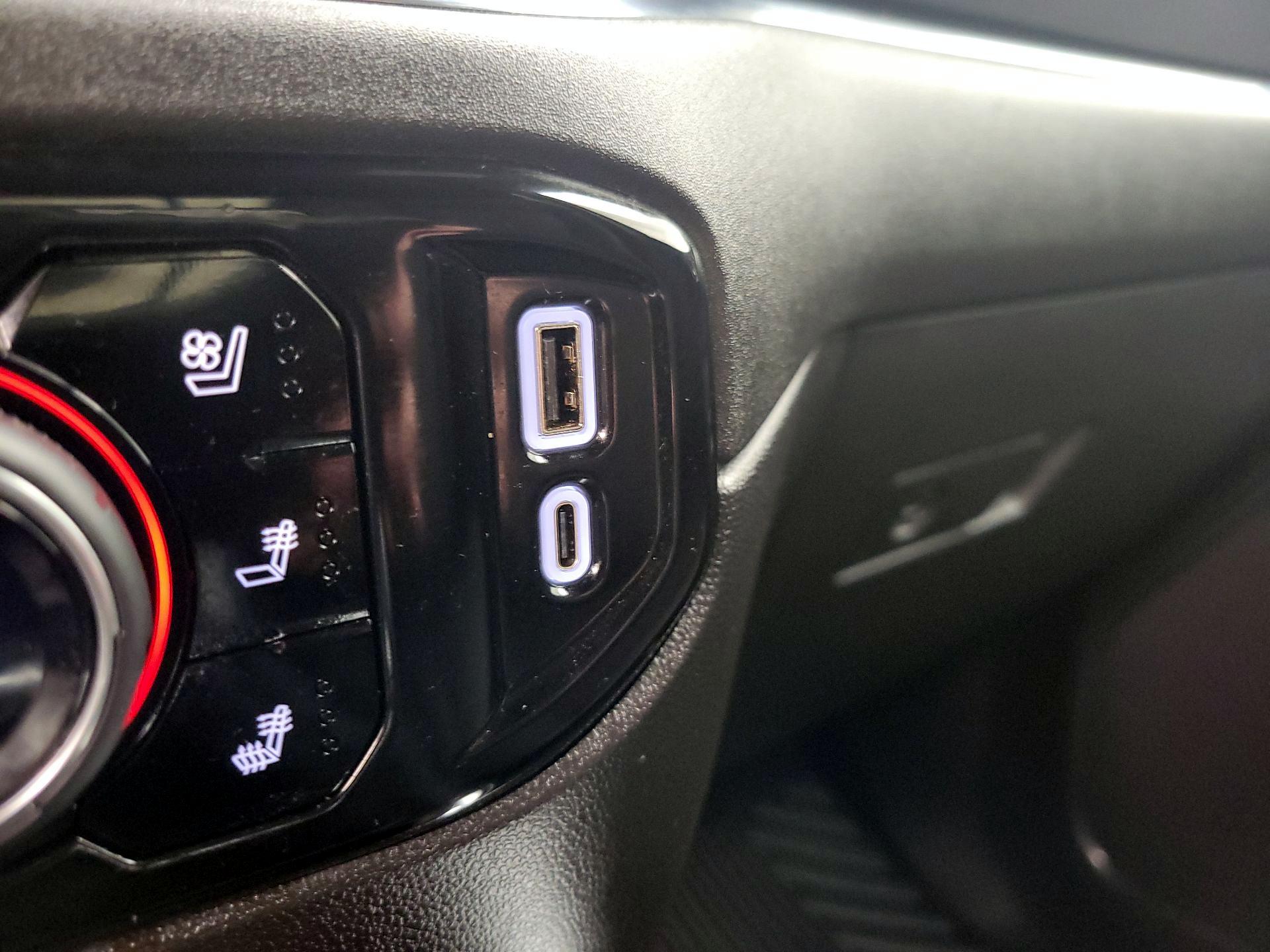 Thumbnail: 2024 Chevrolet Silverado 1500 - 18