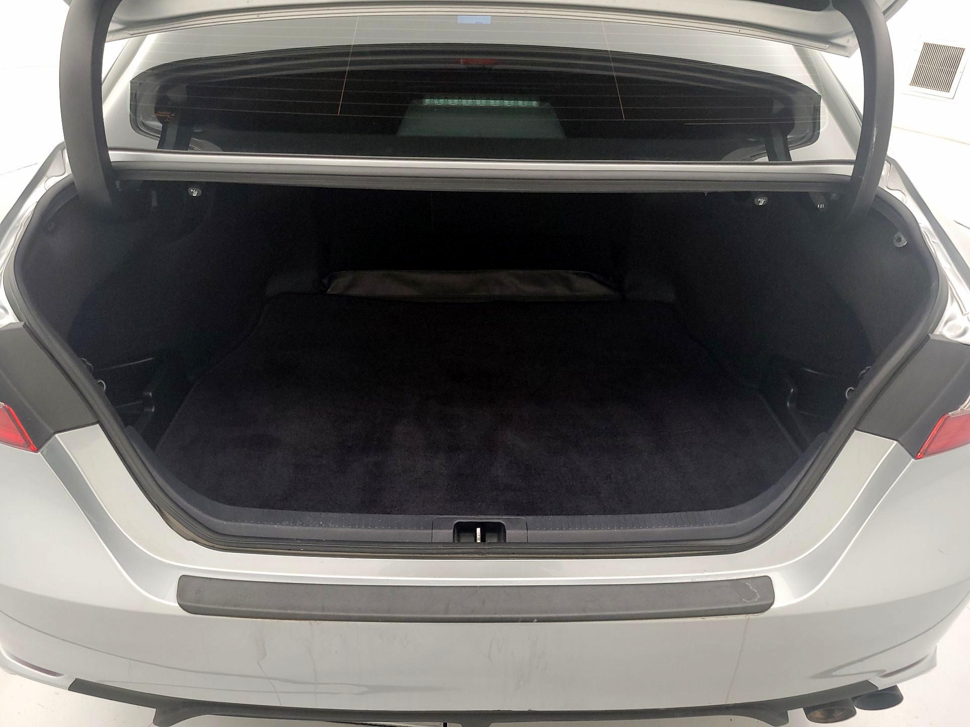 Thumbnail: 2023 Toyota Camry - 20