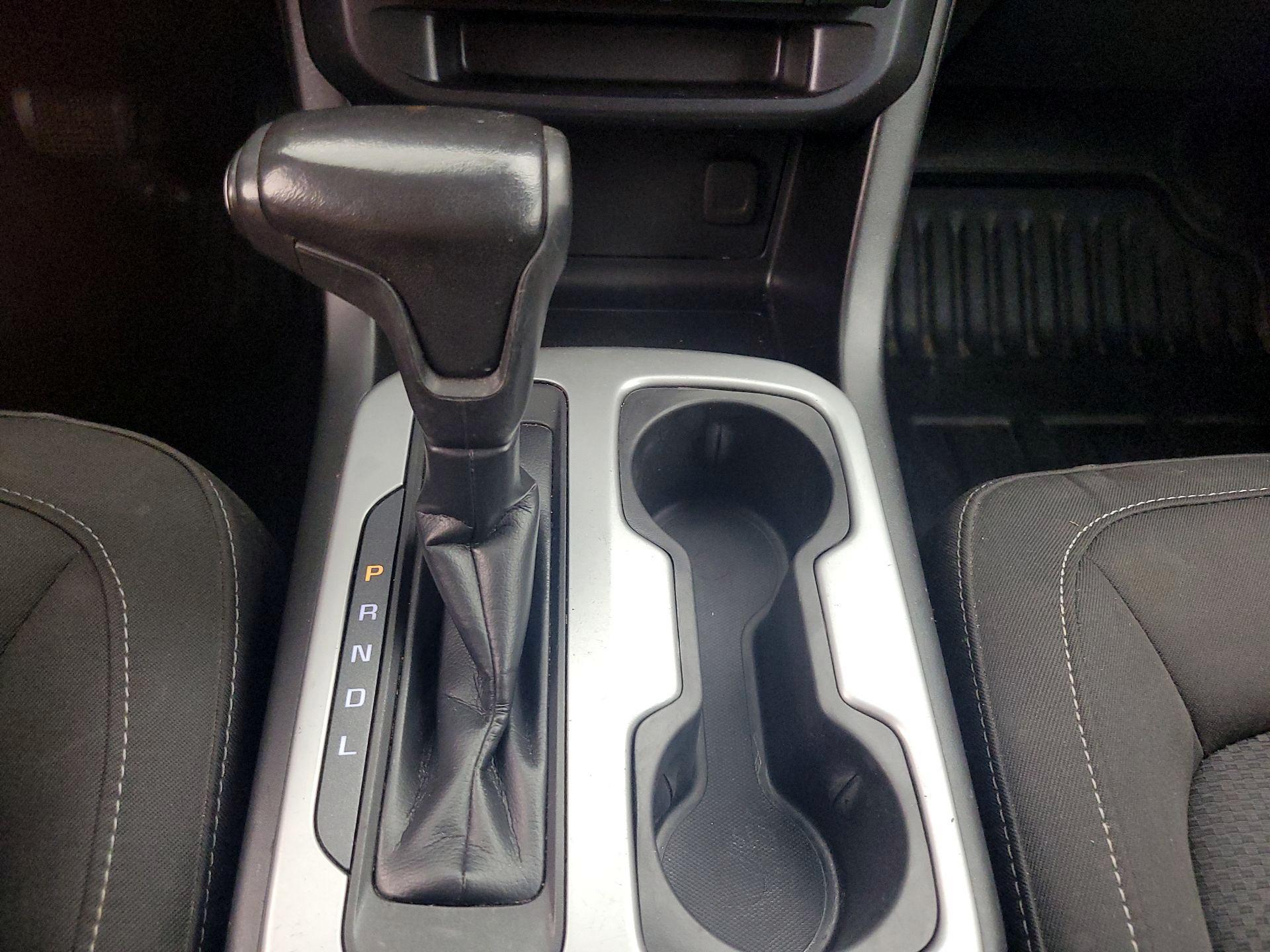 Thumbnail: 2021 Chevrolet Colorado - 17