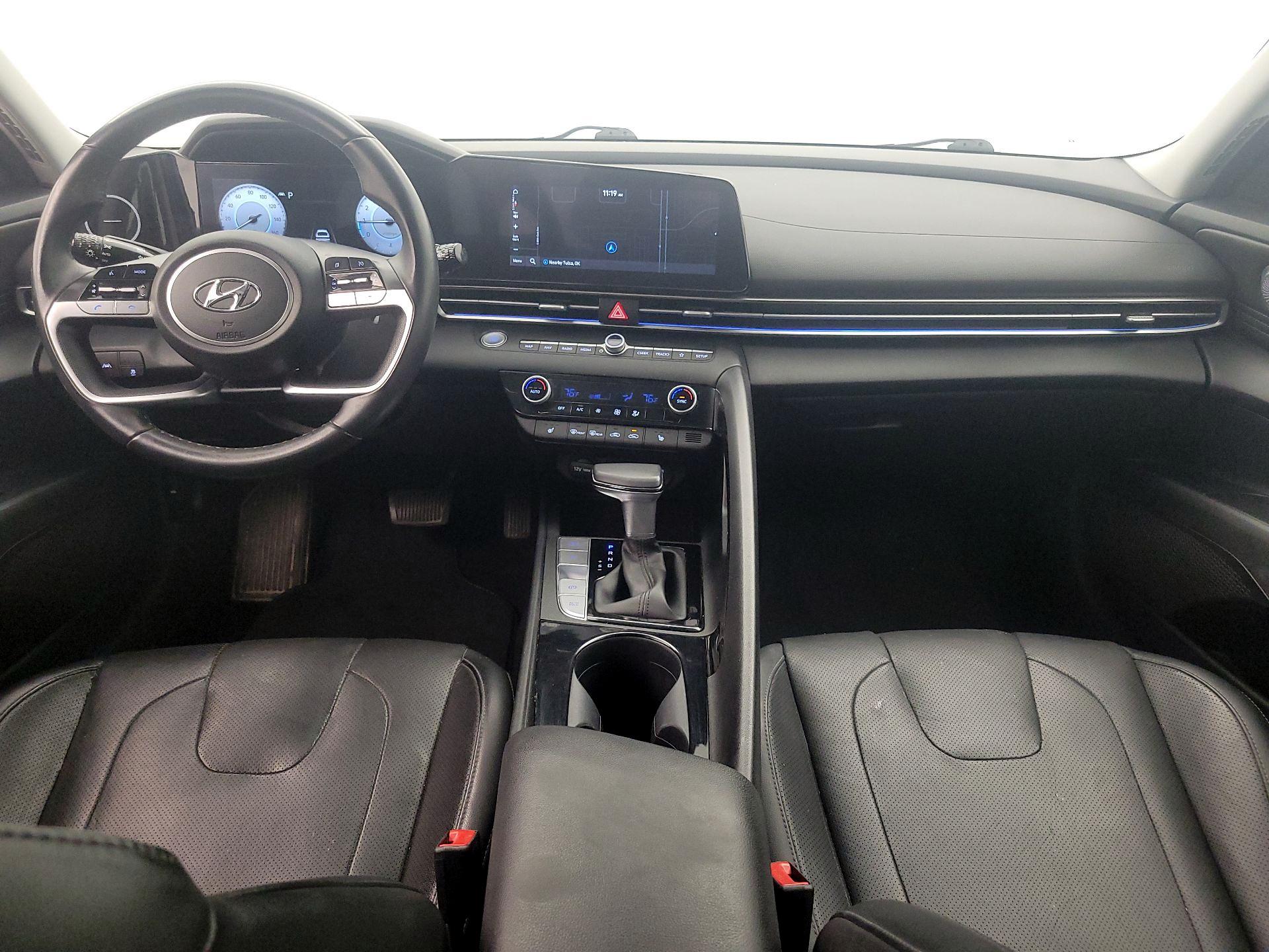 Thumbnail: 2023 Hyundai Elantra - 9