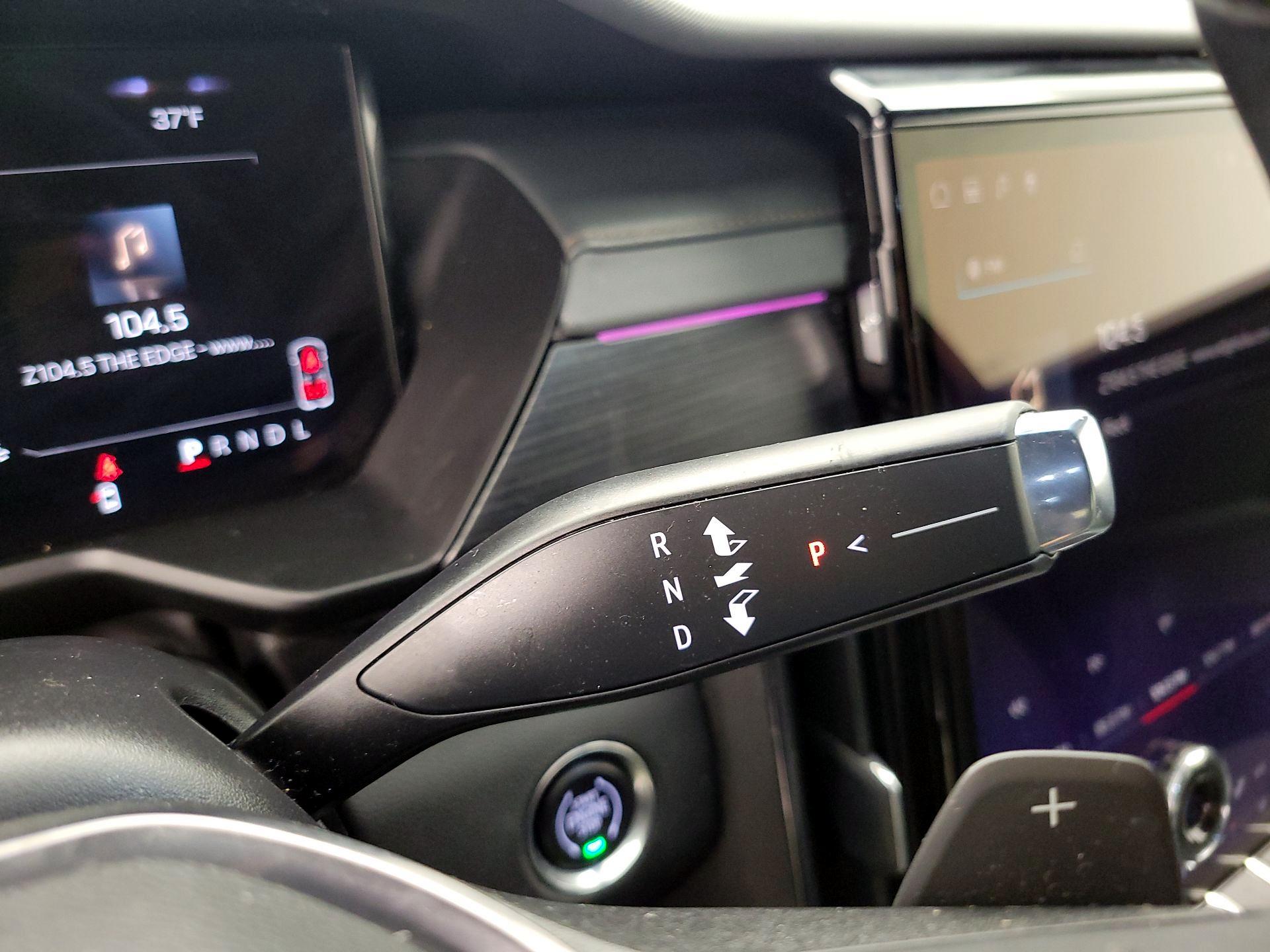 Thumbnail: 2025 GMC Acadia - 17