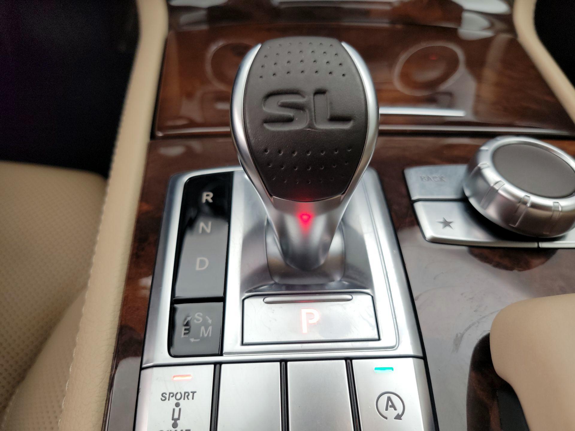 Thumbnail: 2015 Mercedes-Benz SL-Class - 18