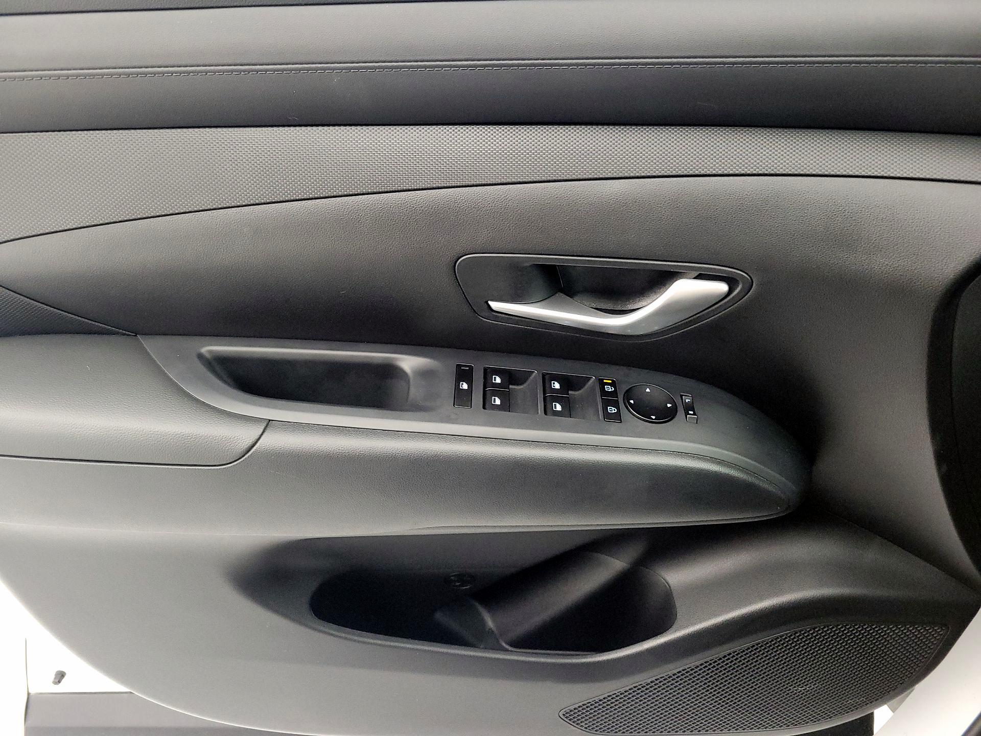 Thumbnail: 2025 Hyundai Santa Cruz - 12