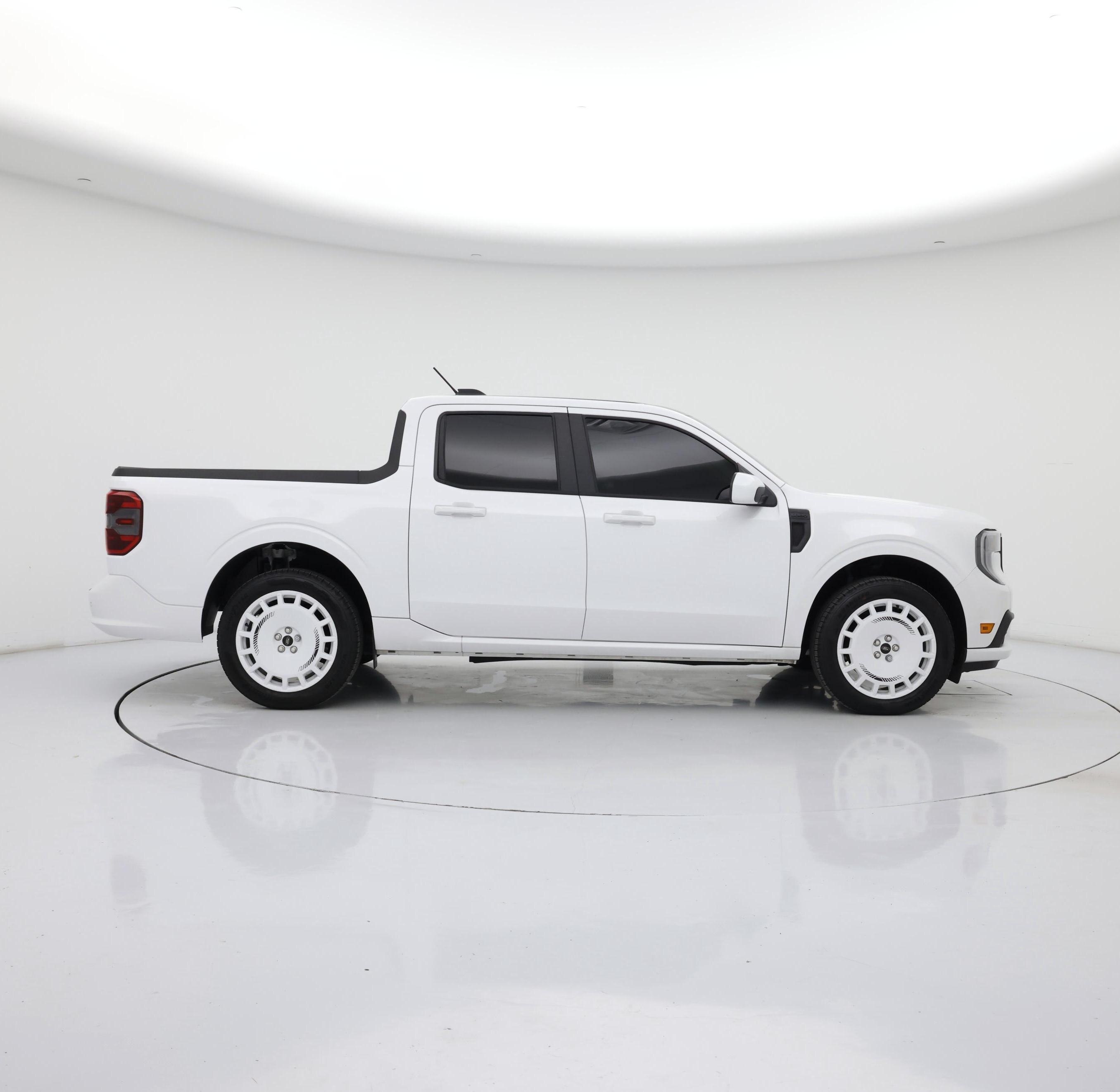 Thumbnail: 2025 Ford Maverick - 7