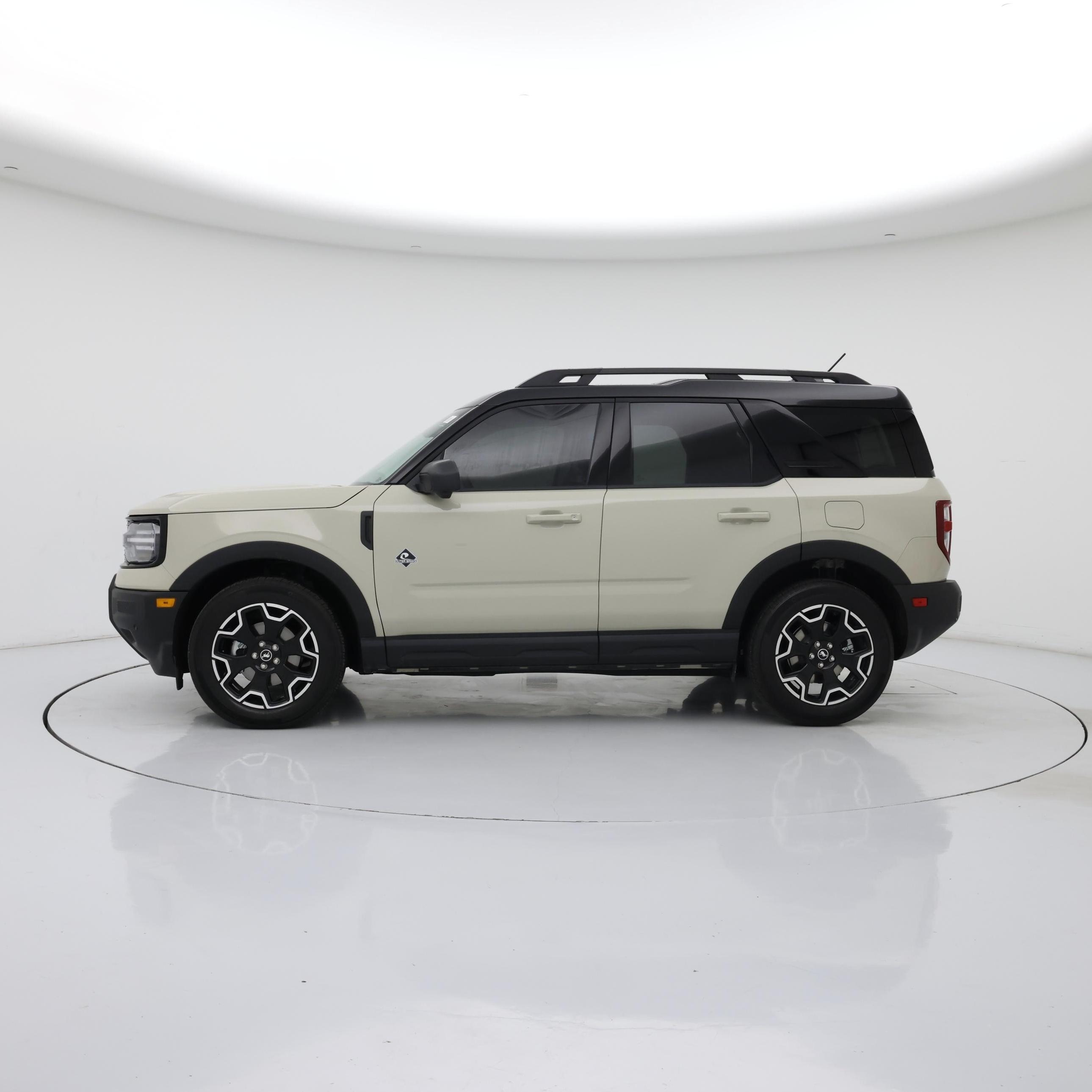 Thumbnail: 2025 Ford Bronco Sport - 3