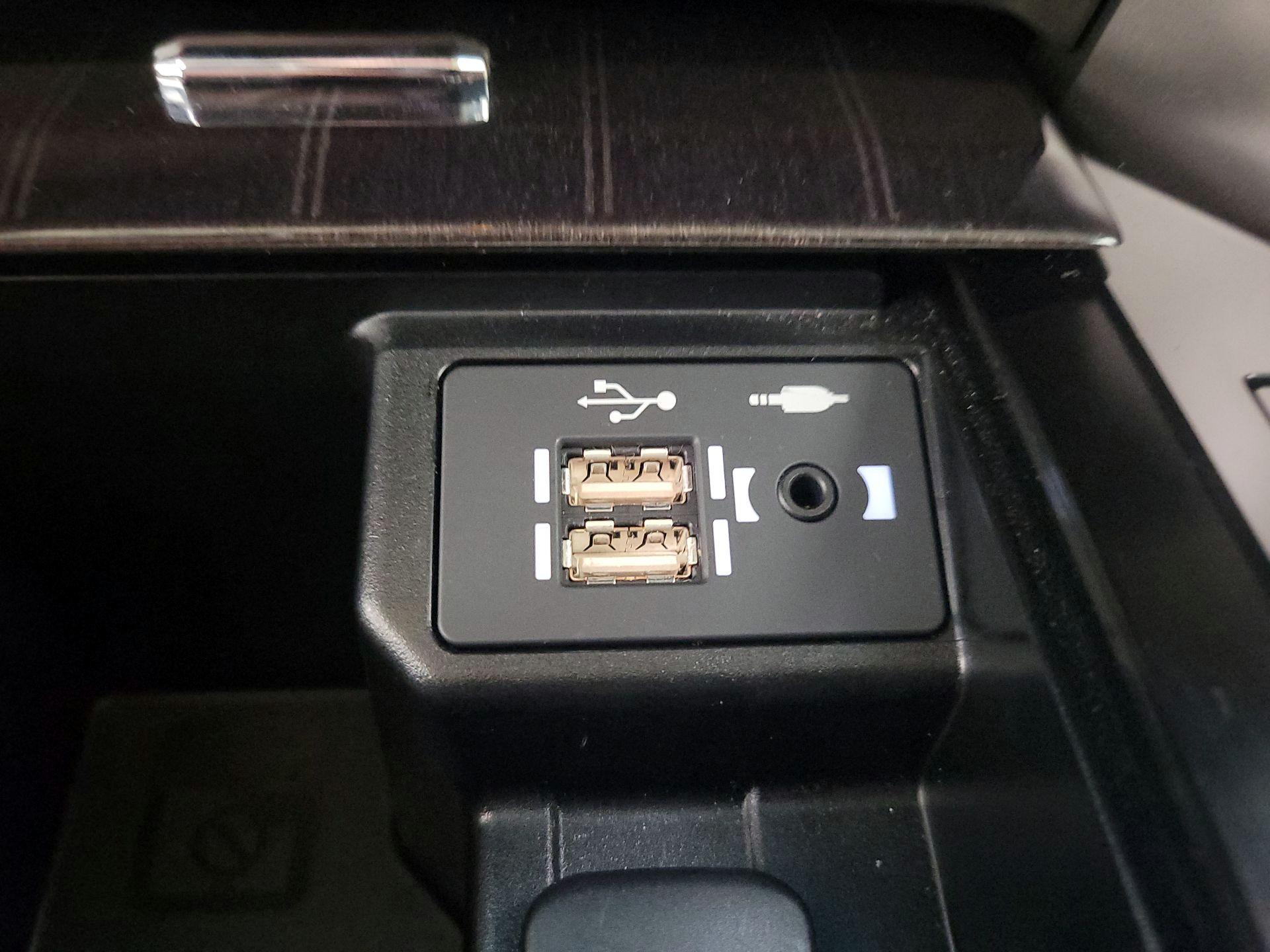 Thumbnail: 2021 Lexus GX - 19